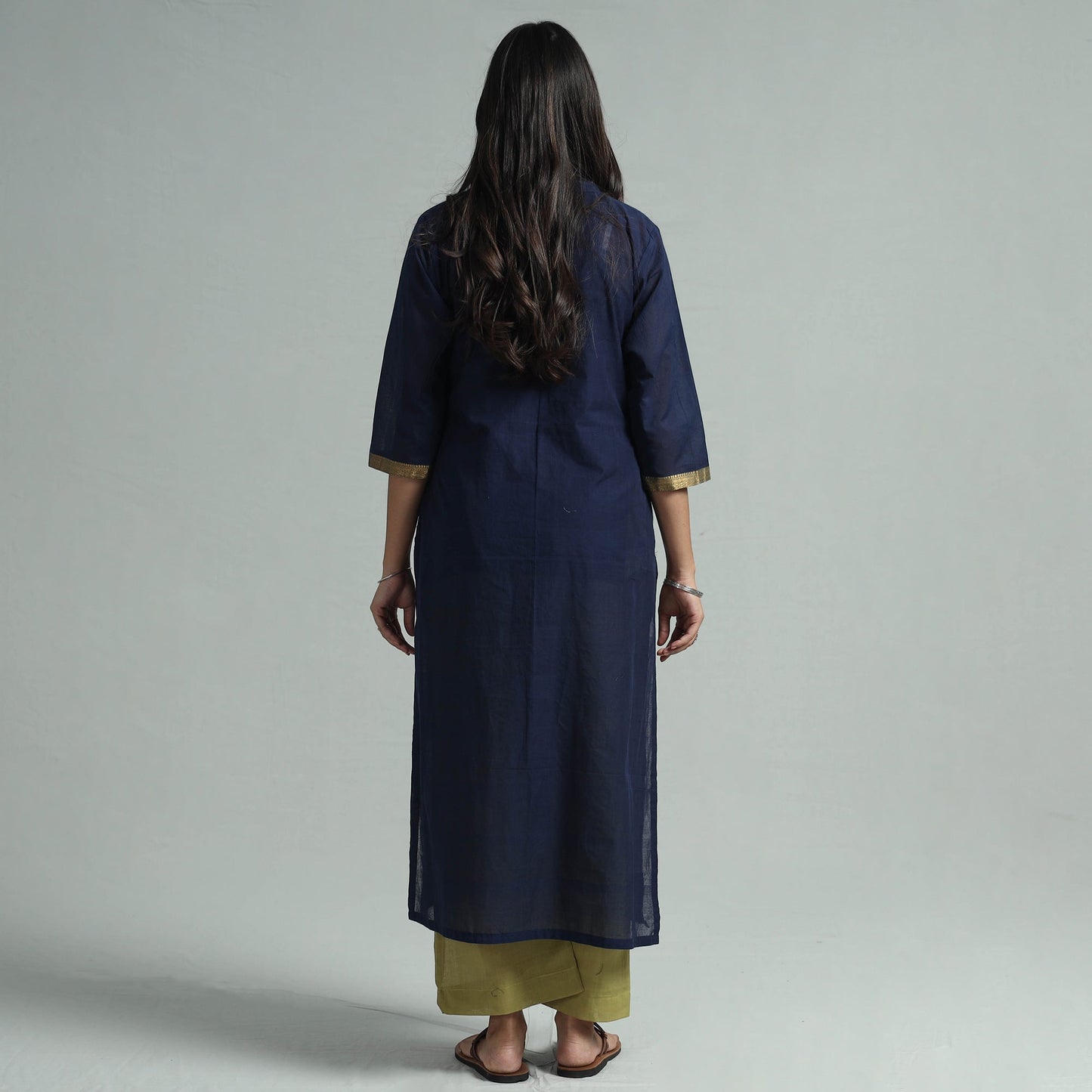 Buy Mangalagiri Handloom Cotton Kurta with Palazzo & Dupatta Set Online at iTokri.com