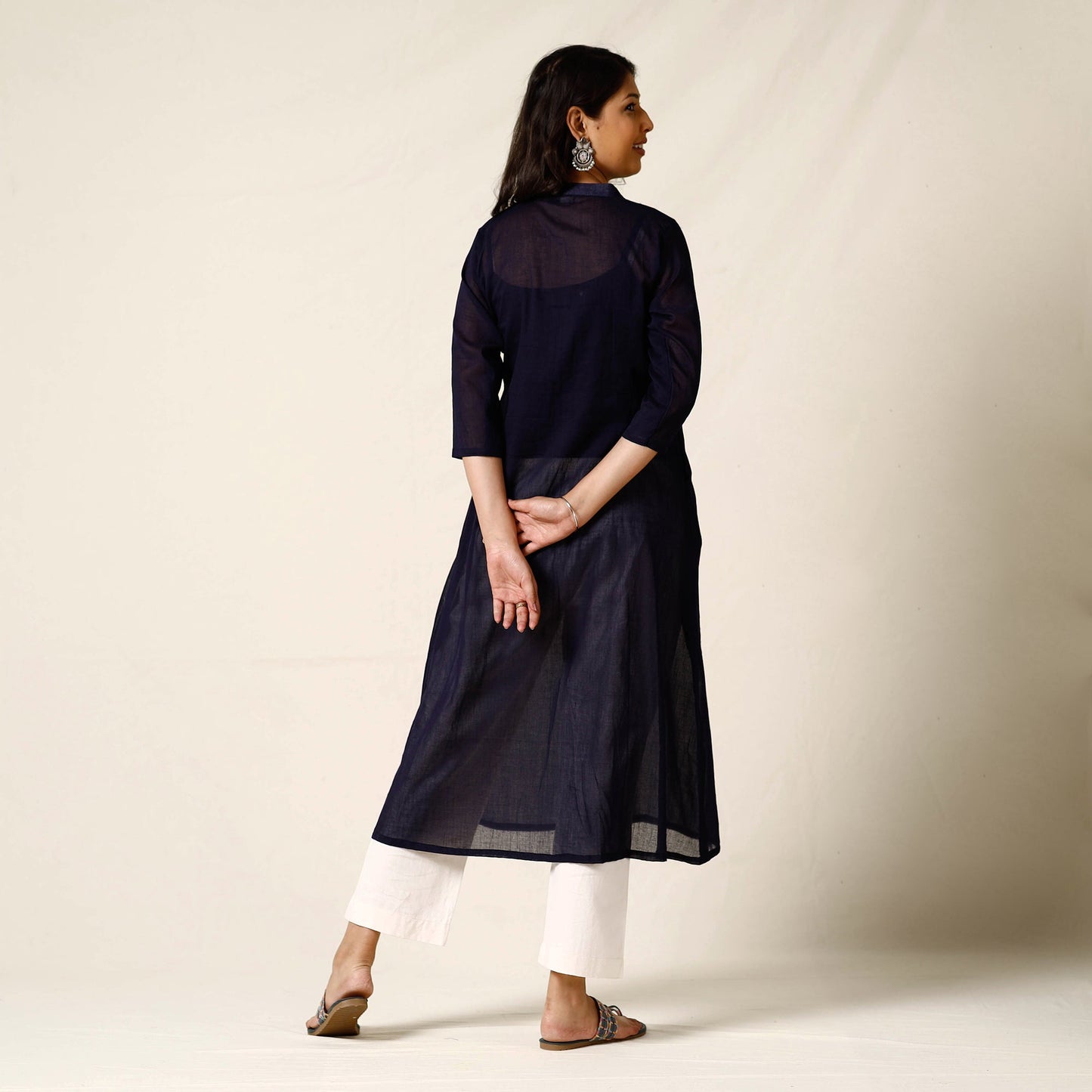 Mulmalai Cotton Plain Dyed Long Kurta