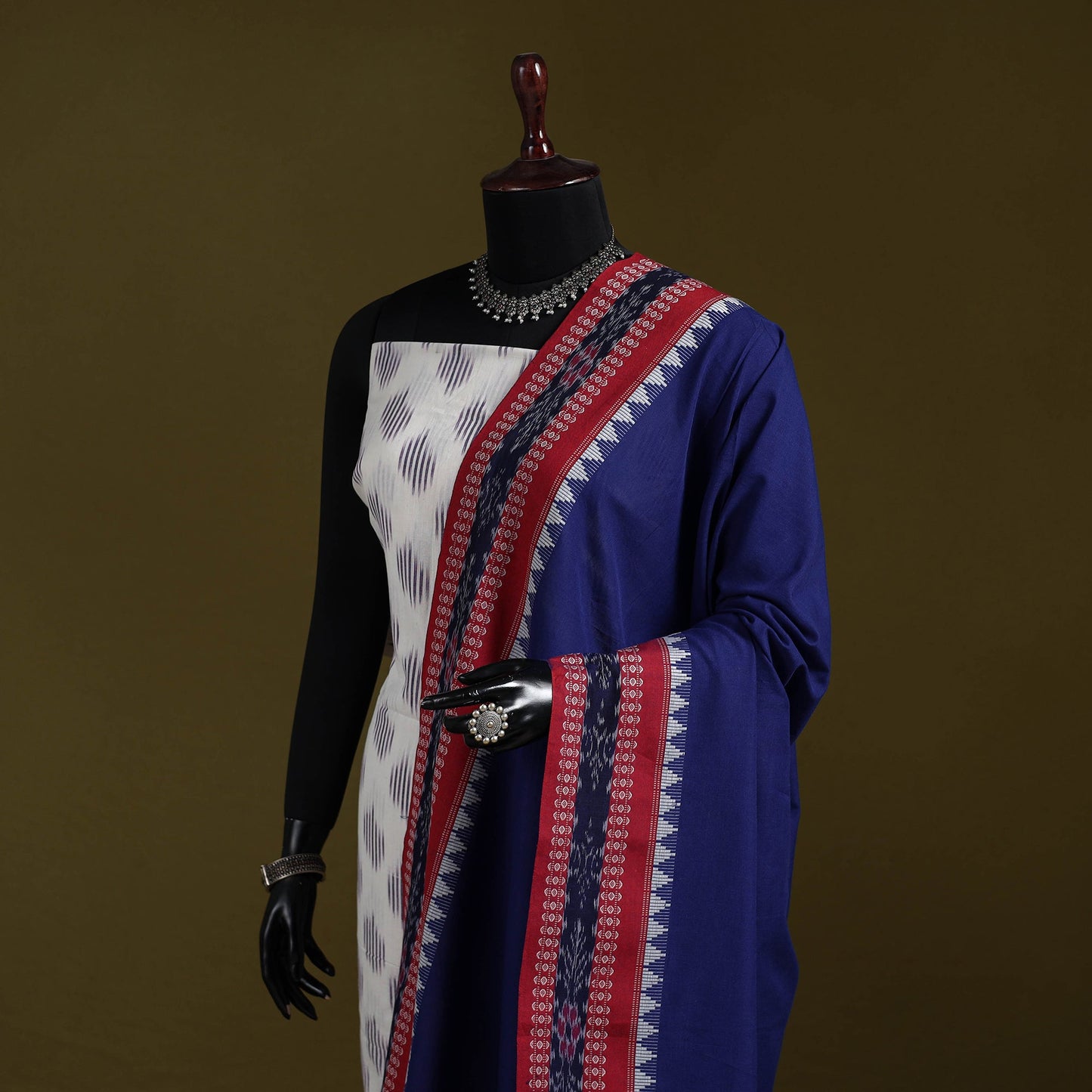 Odisha ikat cotton sambalpuri dupatta 12 - handcrafted