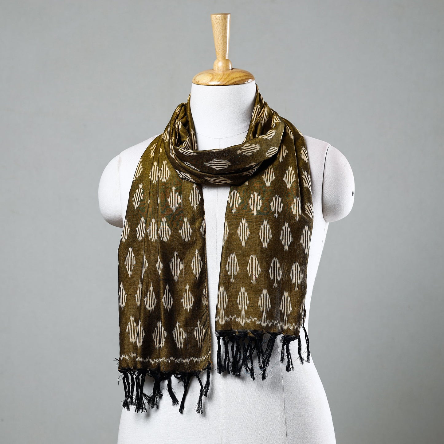 pochampally ikat stole