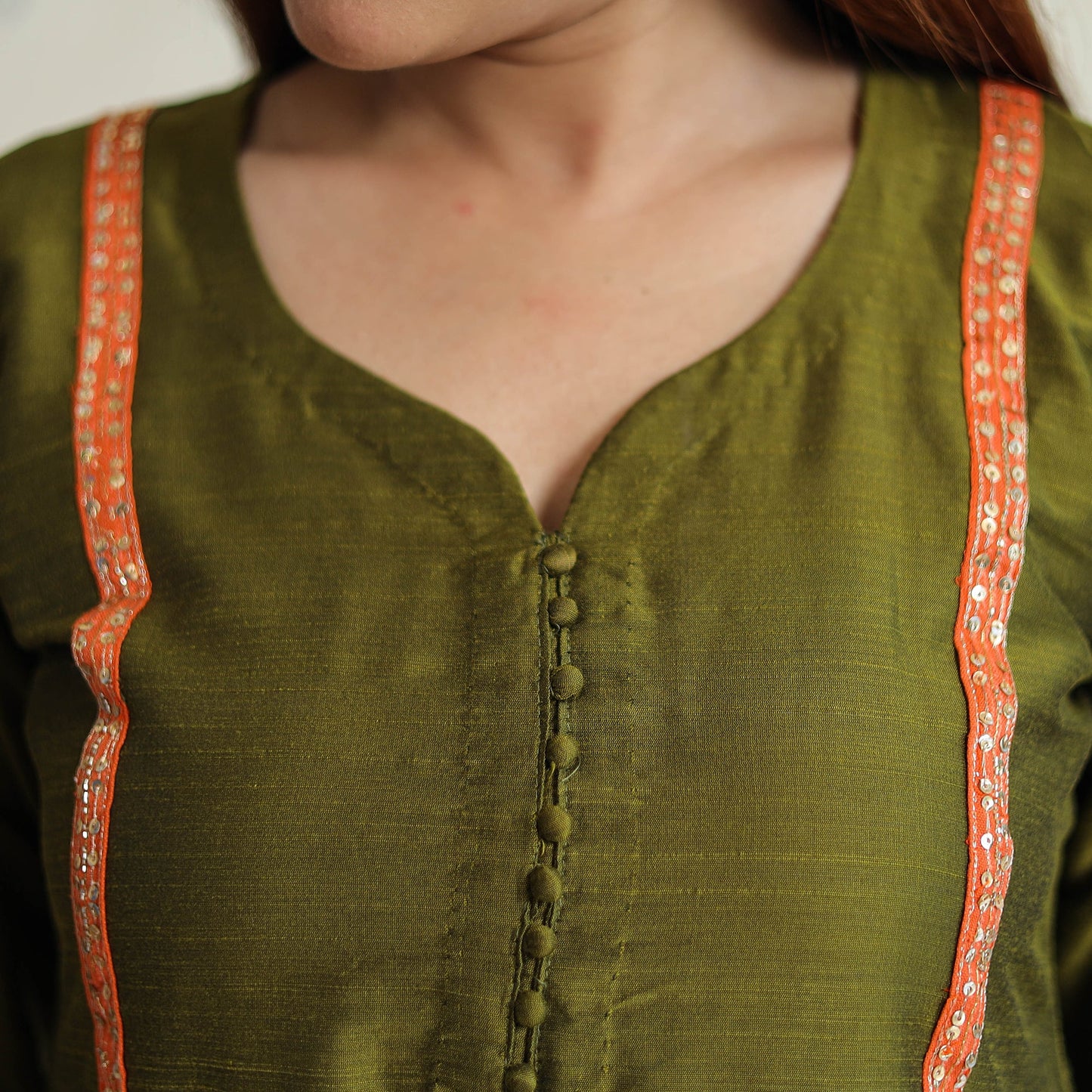 Olive green - plain solid slub silk kurta with beadwork