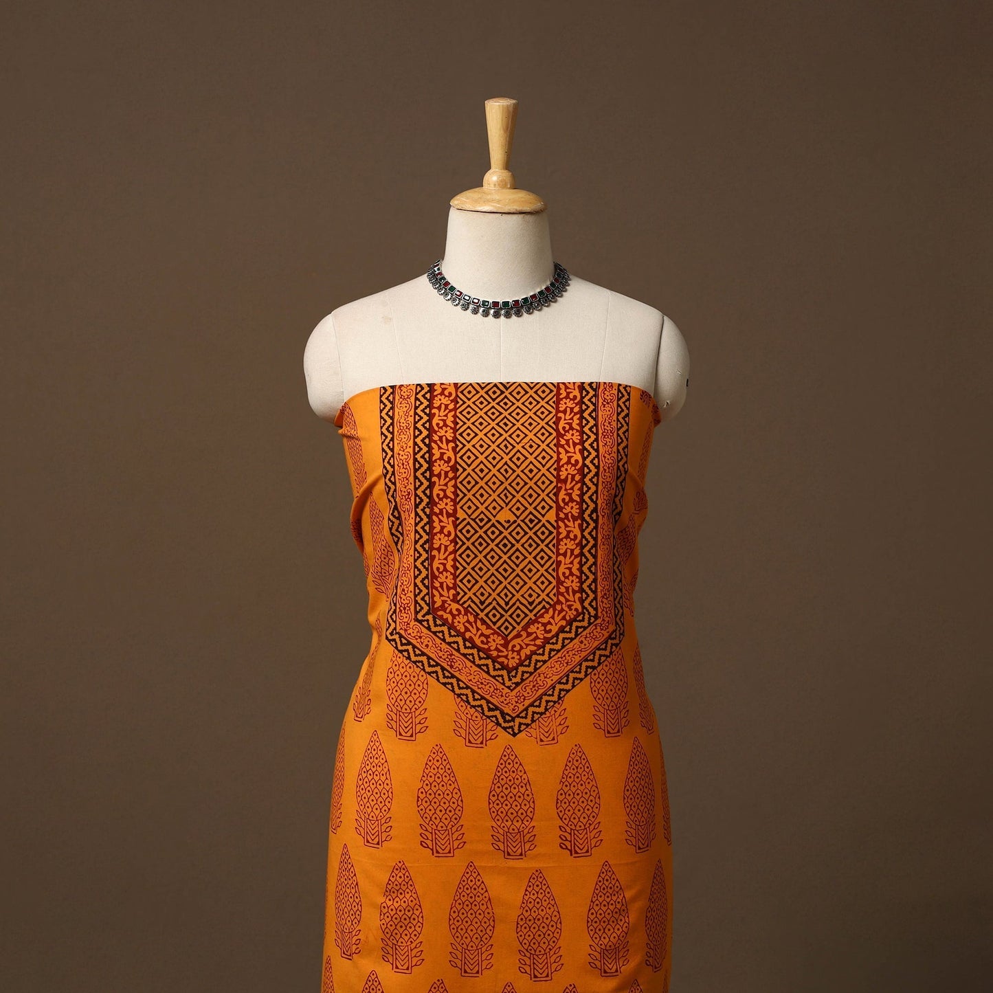 Bagh natural dyed cotton unstitched kurta material (3m) 15