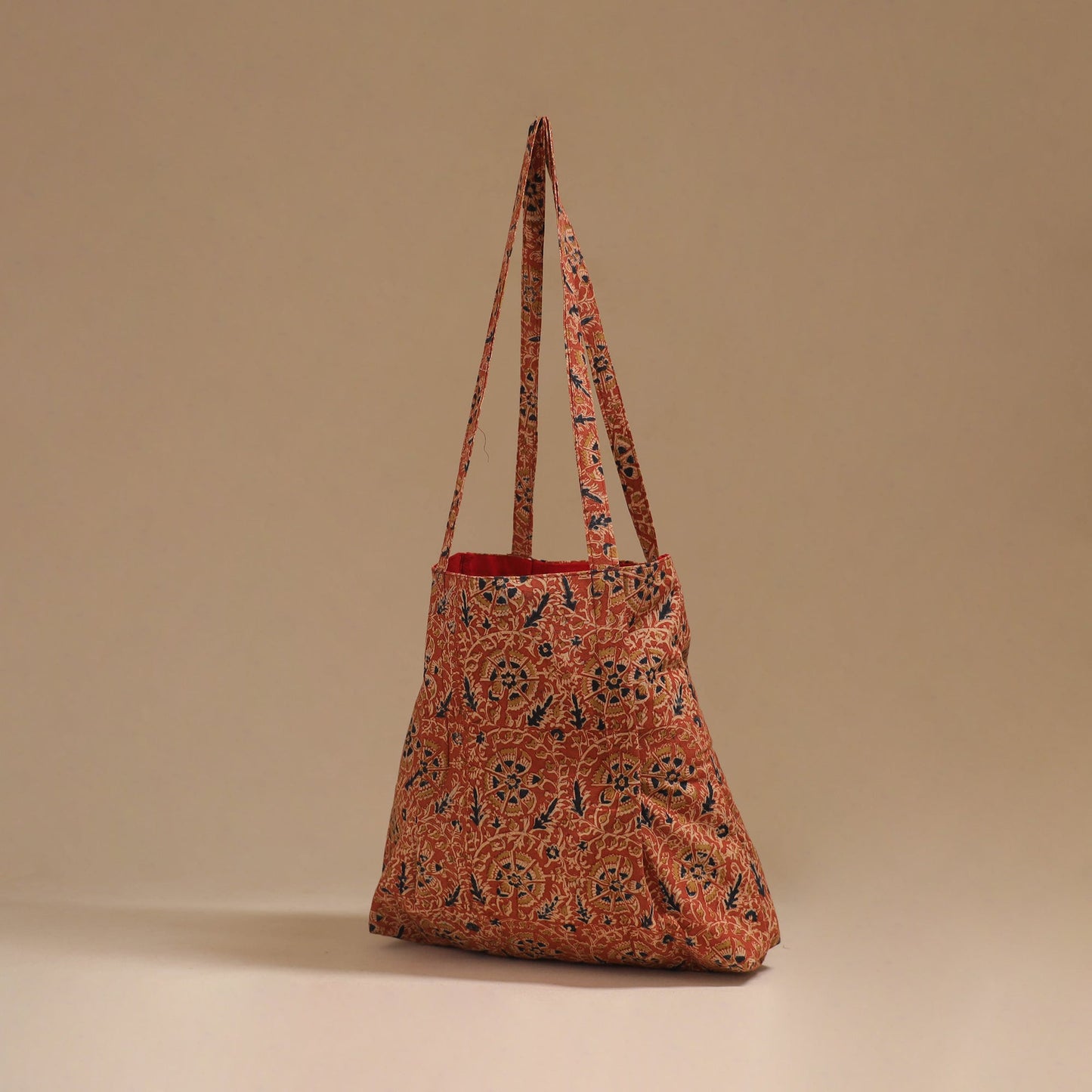 Handcrafted fabric jhola bag 80