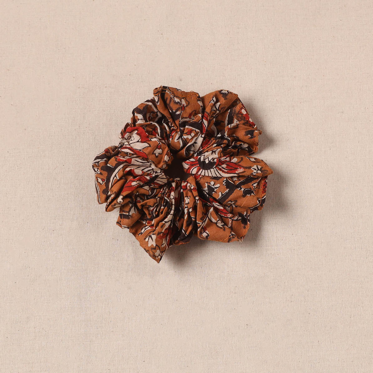 Handmade rubber band/scrunchie 85 - handcrafted