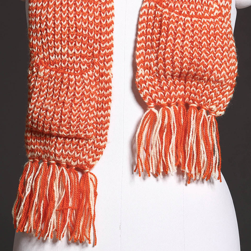 Kumaun Hand Knitted Woolen Muffler with Pockets