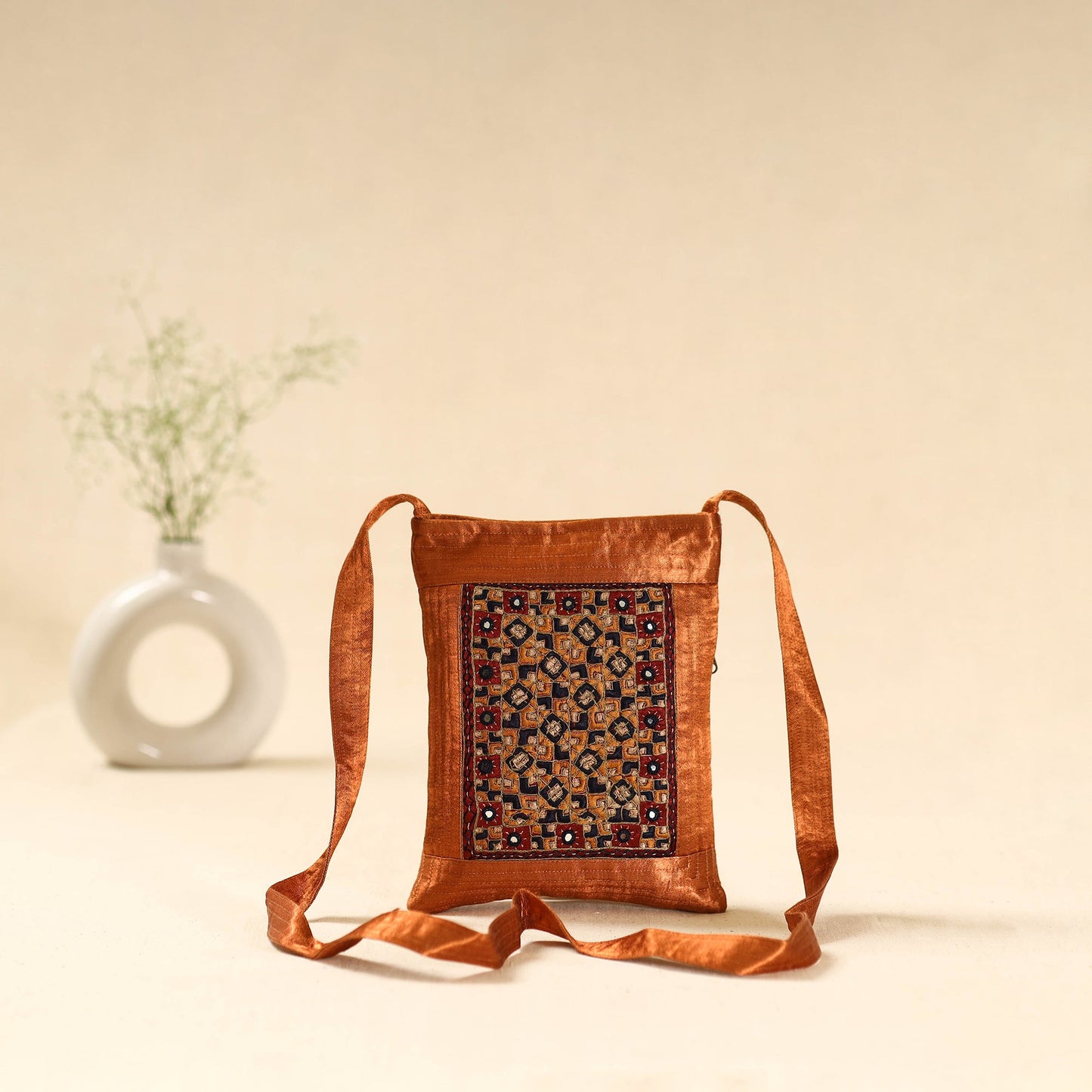 Kutch neran hand embroidered sling bag 45 - handcrafted