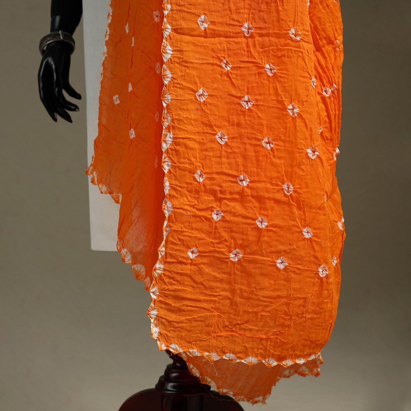 Kutch tie-dye mul cotton shibori bandhani dupatta 37