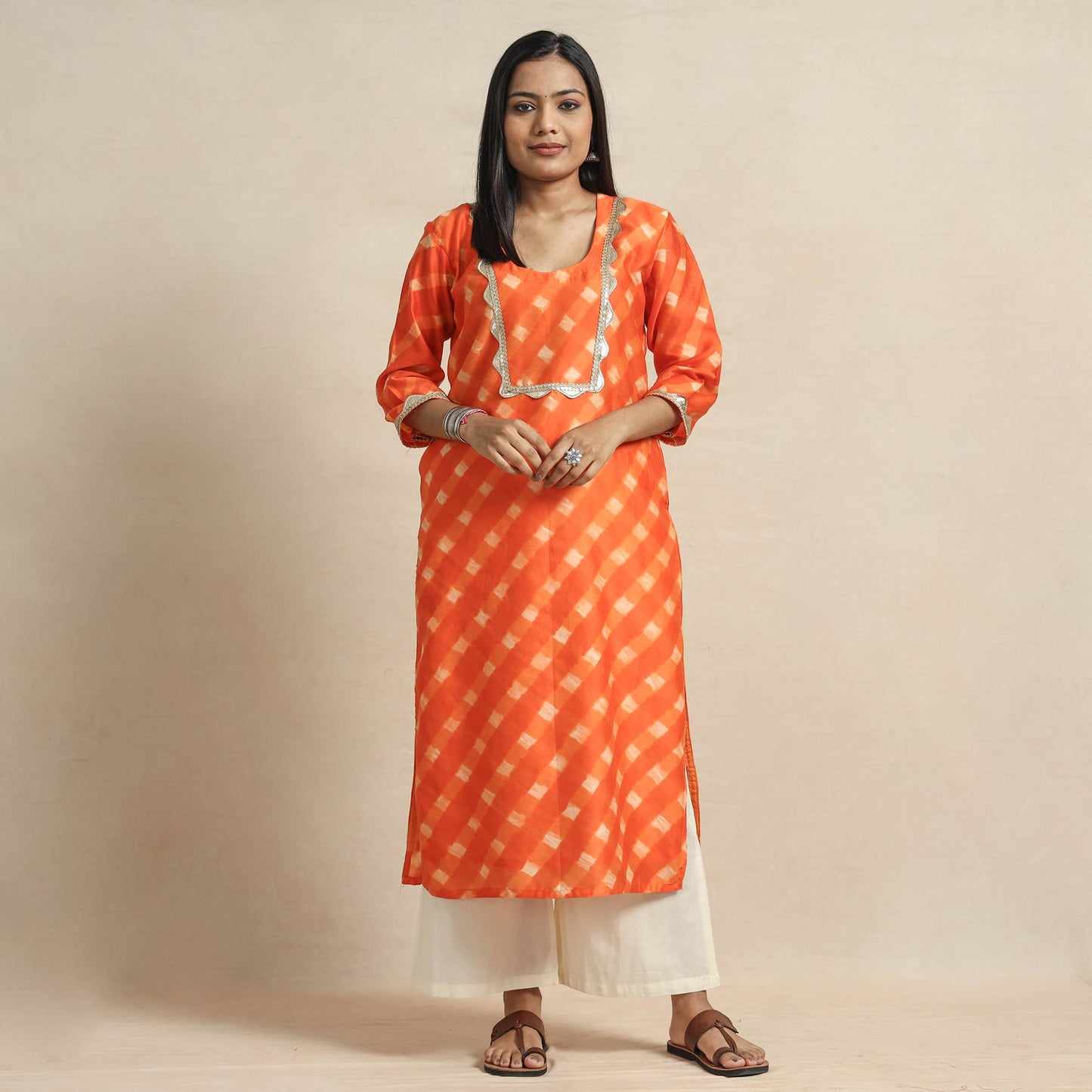 Leheriya Tie-Dye Chanderi Silk Kurta with Lace Work