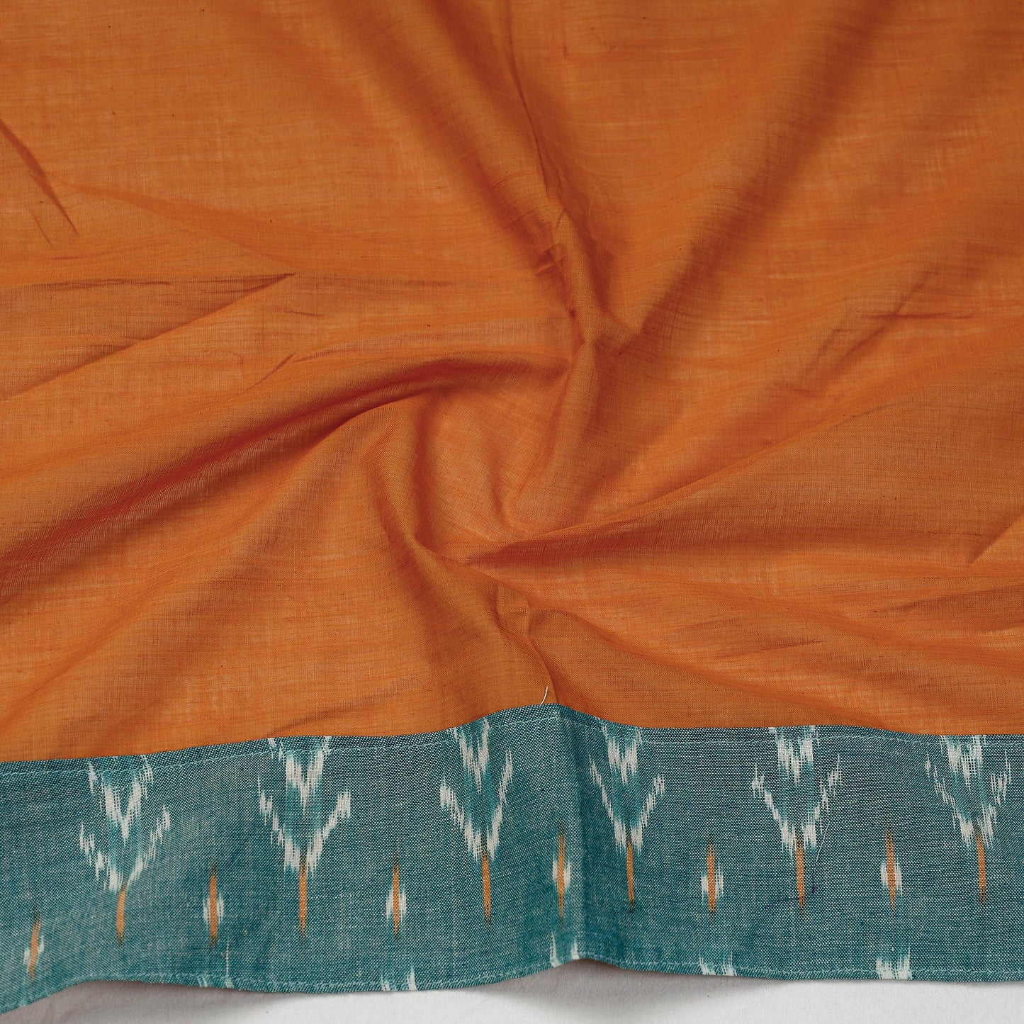 Buy Mangalagiri Handloom Cotton Blouse Piece with Border Online at iTokri.com