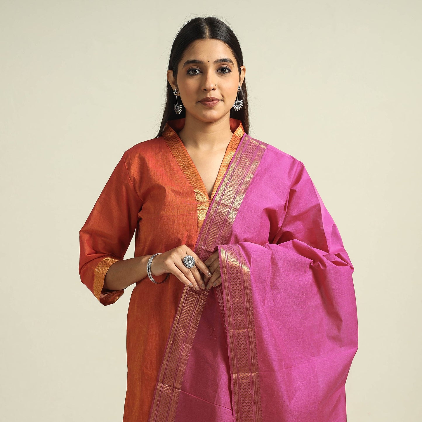 Buy Mangalagiri Handloom Cotton Kurta with Palazzo & Dupatta Set Online at iTokri.com