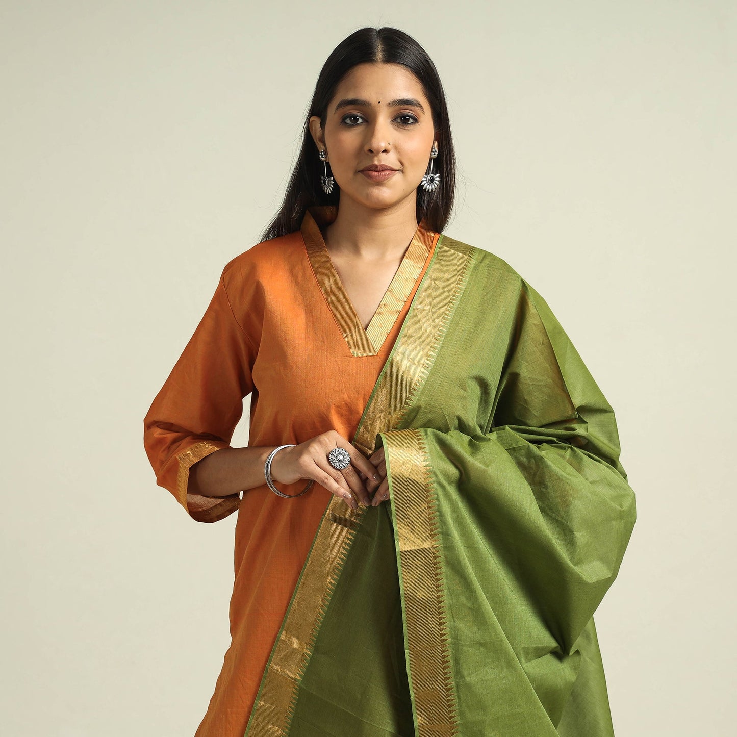 Buy Mangalagiri Handloom Cotton Kurta with Palazzo & Dupatta Set Online at iTokri.com