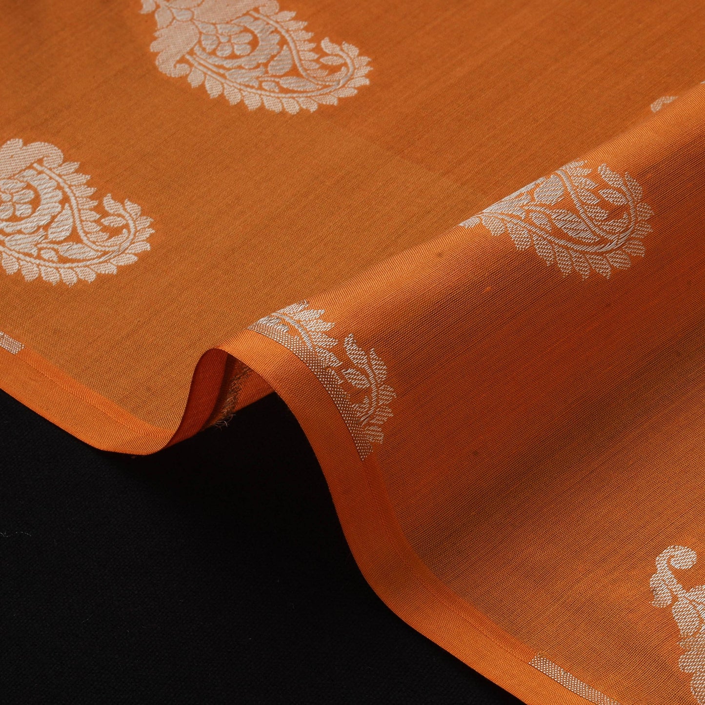 Pure handwoven silk cotton brocade banarasi fabric 05