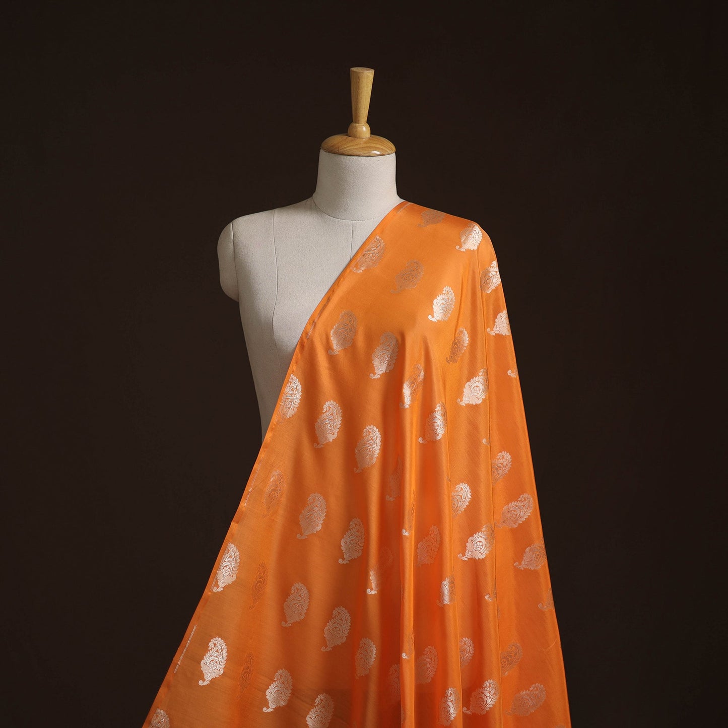 Pure handwoven silk cotton brocade banarasi fabric 05