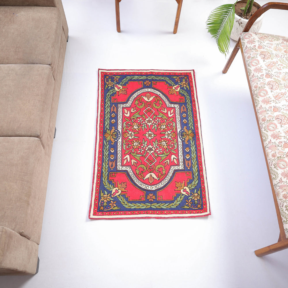 Original Chain Stitch Crewel Wool Thread Hand Embroidery Carpet