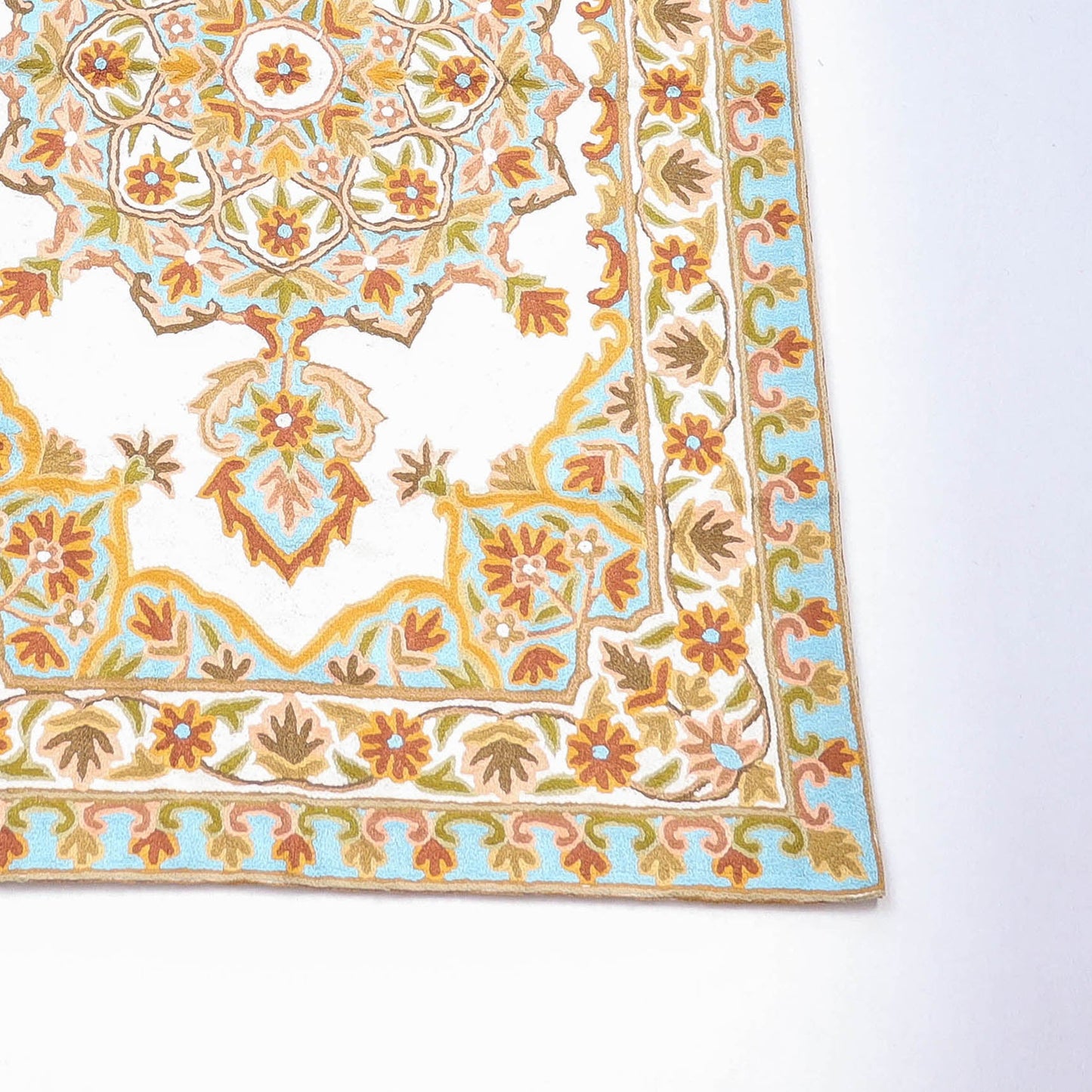 Original Chain Stitch Crewel Wool Thread Hand Embroidery Carpet