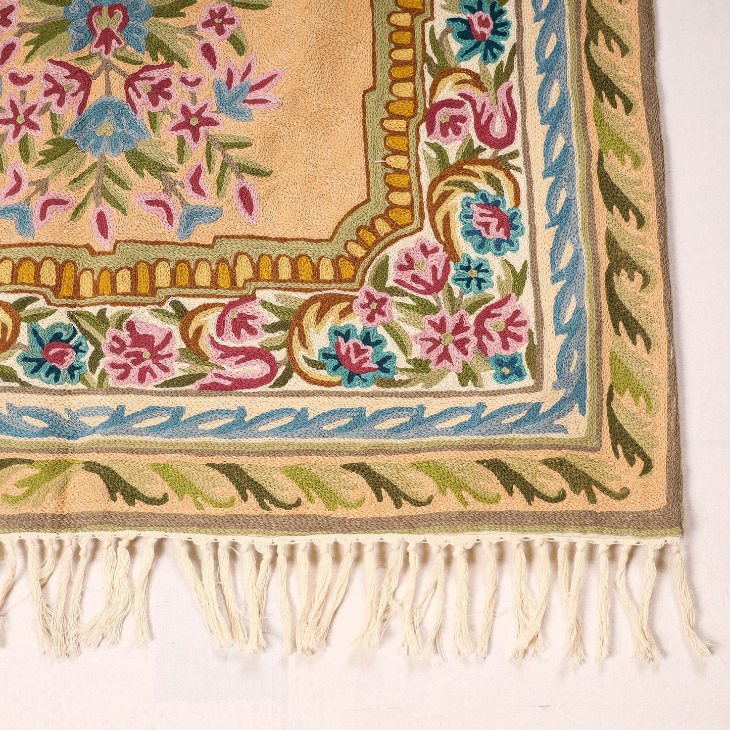 Original Chain Stitch Crewel Wool Thread Hand Embroidery Rug / Carpet