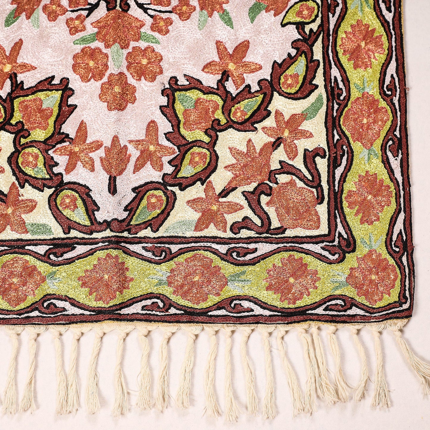 Original Chain Stitch Mulberry Silk Thread Hand Embroidery Rug / Carpet