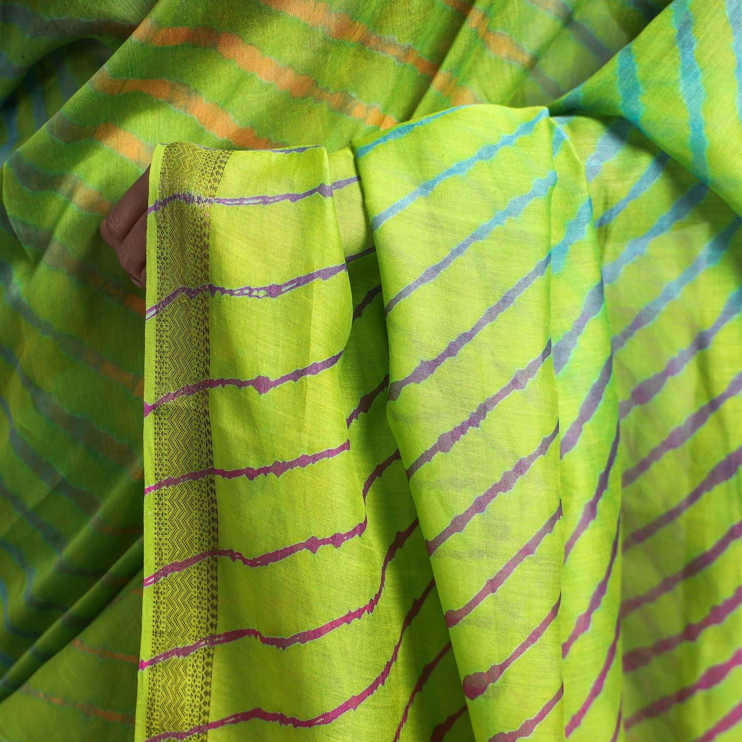 Leheriya Saree