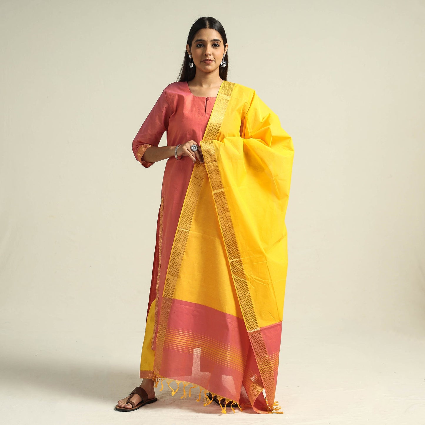 Buy Mangalagiri Handloom Cotton Kurta with Palazzo & Dupatta Set Online at iTokri.com