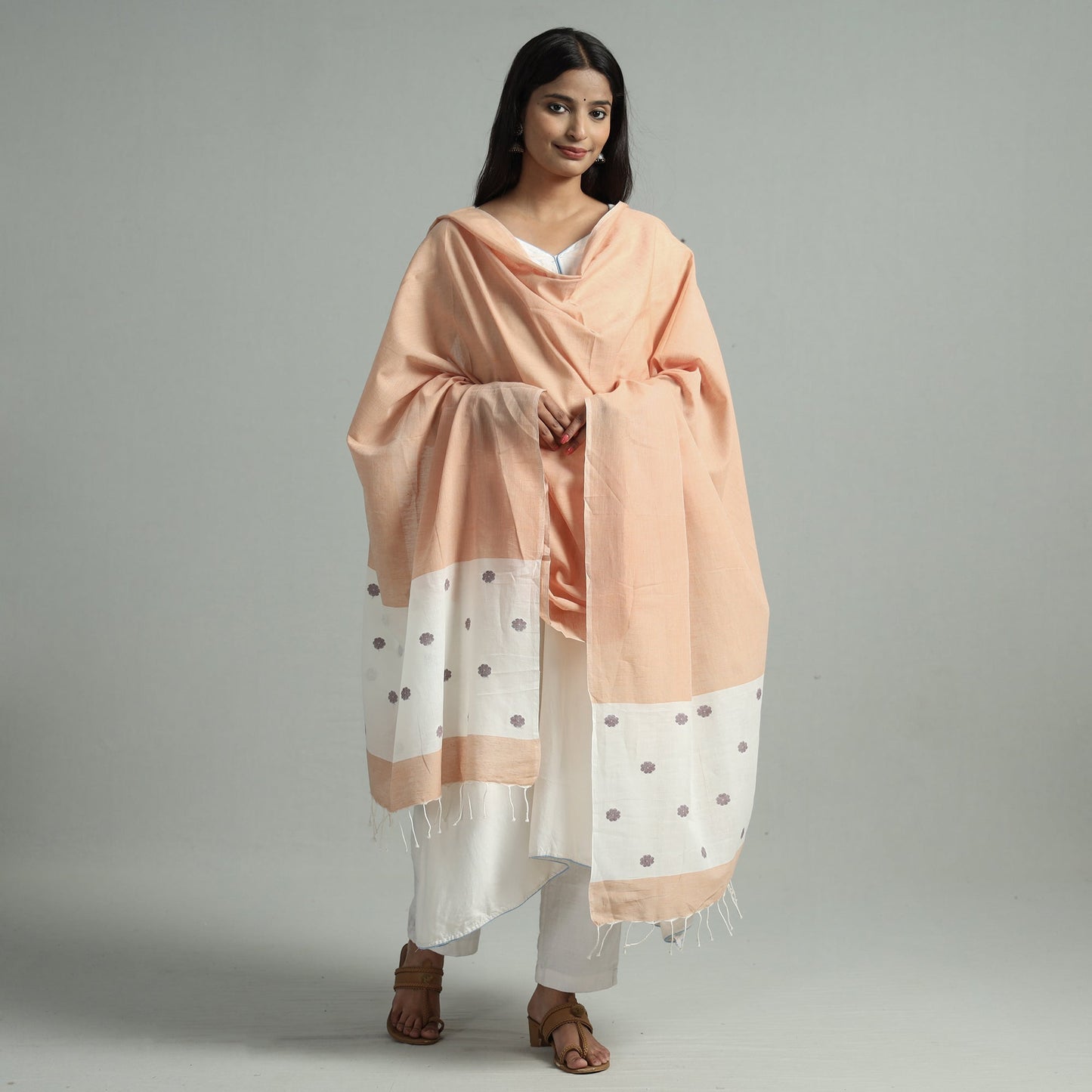 Peach - phulia bengal jamdani handloom pure cotton dupatta