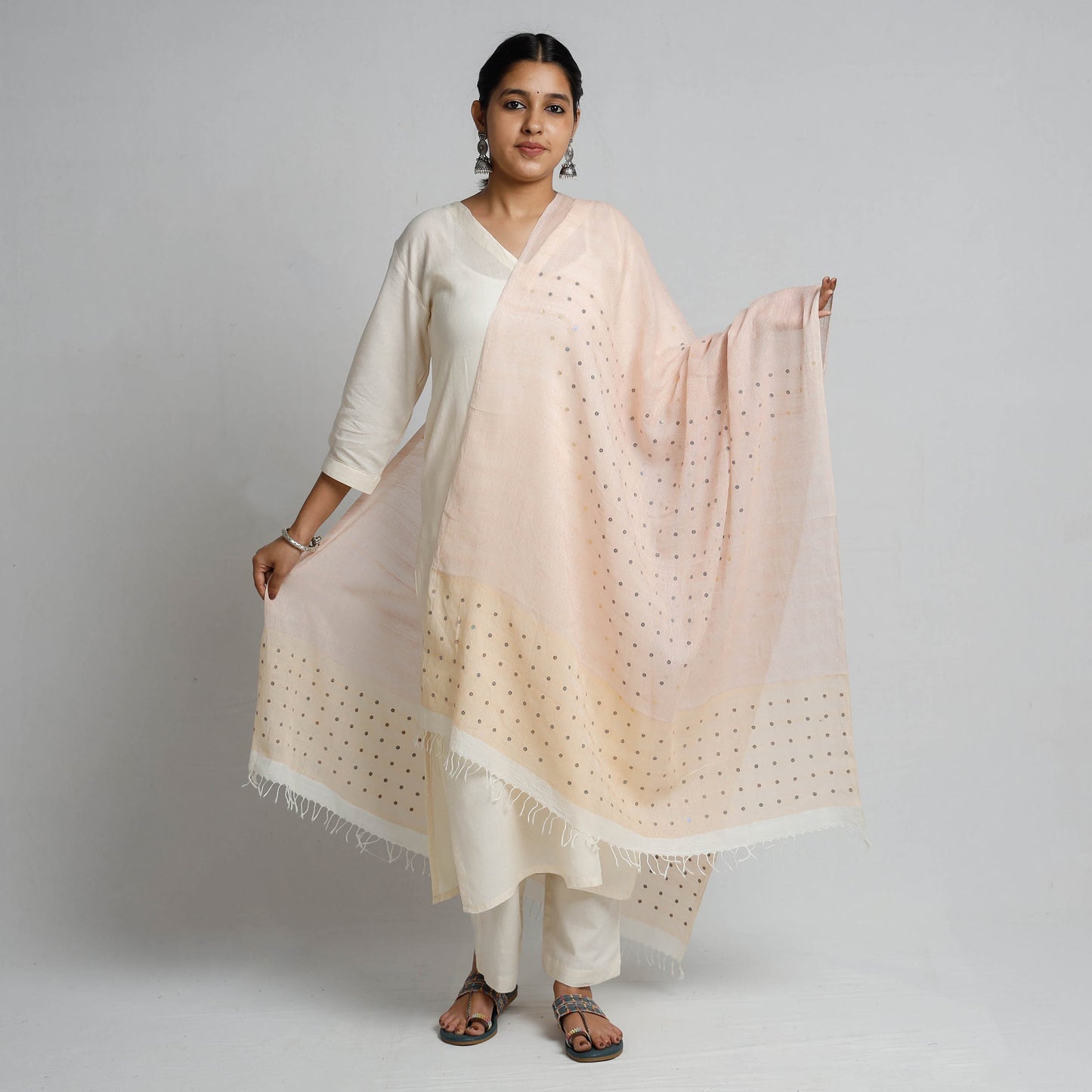 Phulia Bengal Jamdani Handloom Pure Cotton Dupatta Online at iTokri.com