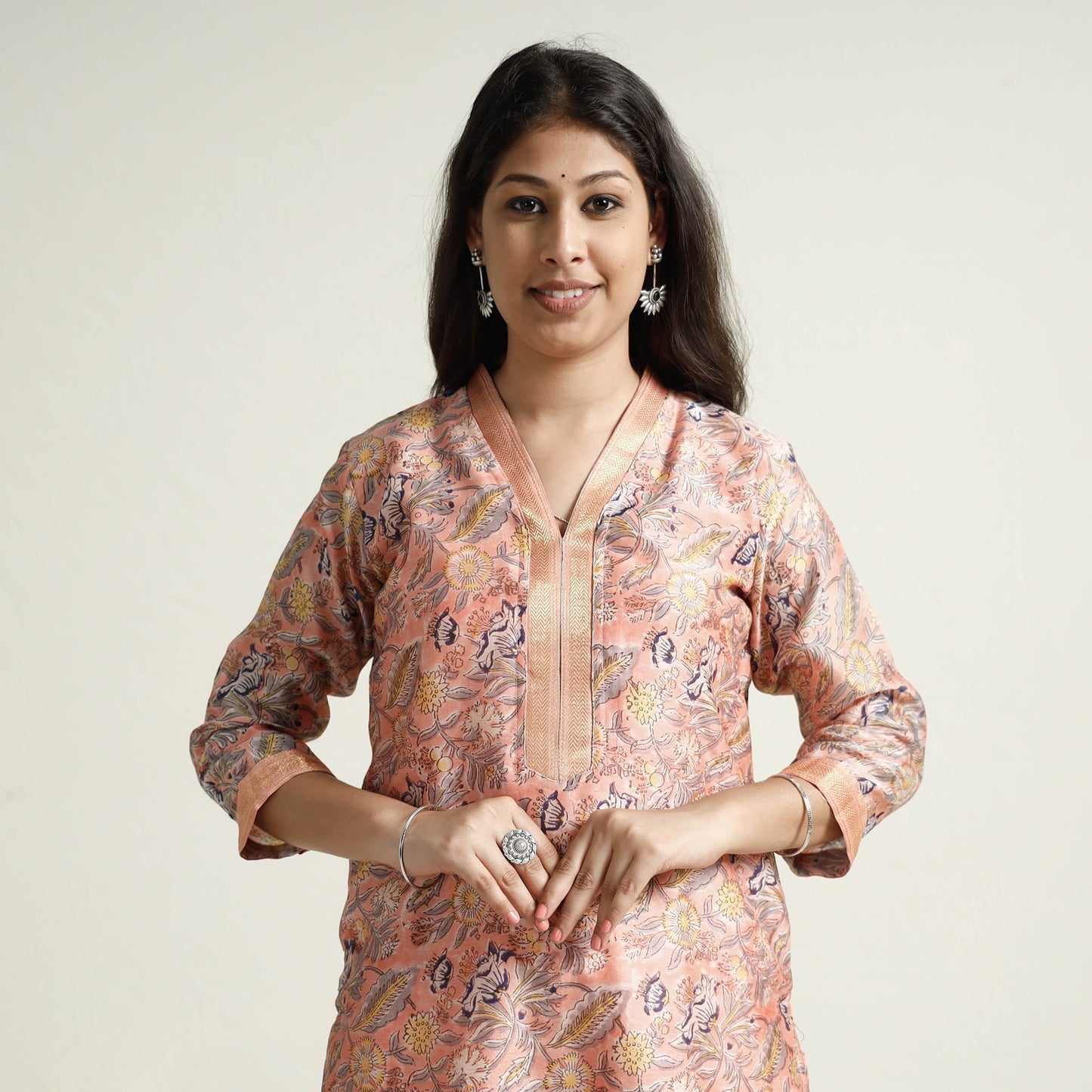 Sanganeri Block Printed Maheshwari Silk Kurta with Palazzo & Dupatta Set Online at iTokri.com