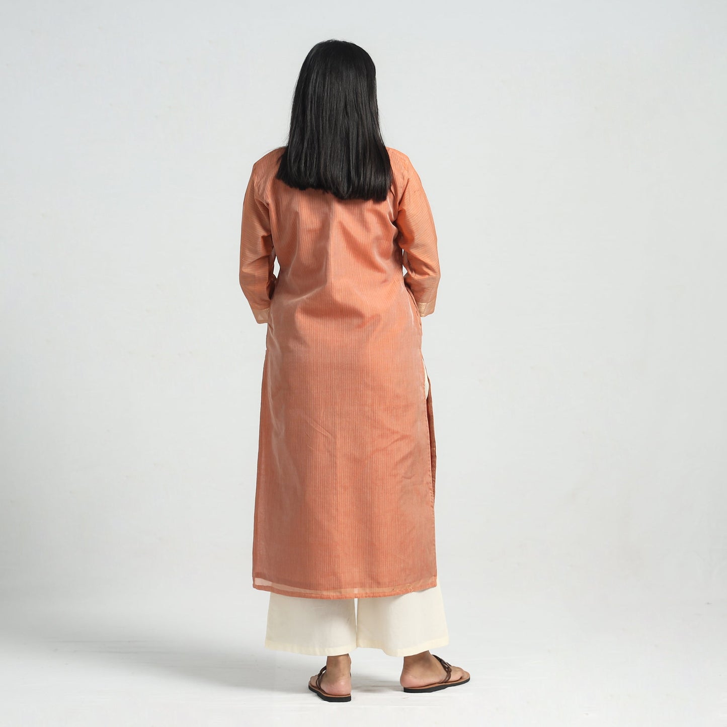 Traditional Maheshwari Handloom Silk Cotton Checks Kurta with Dupatta Set