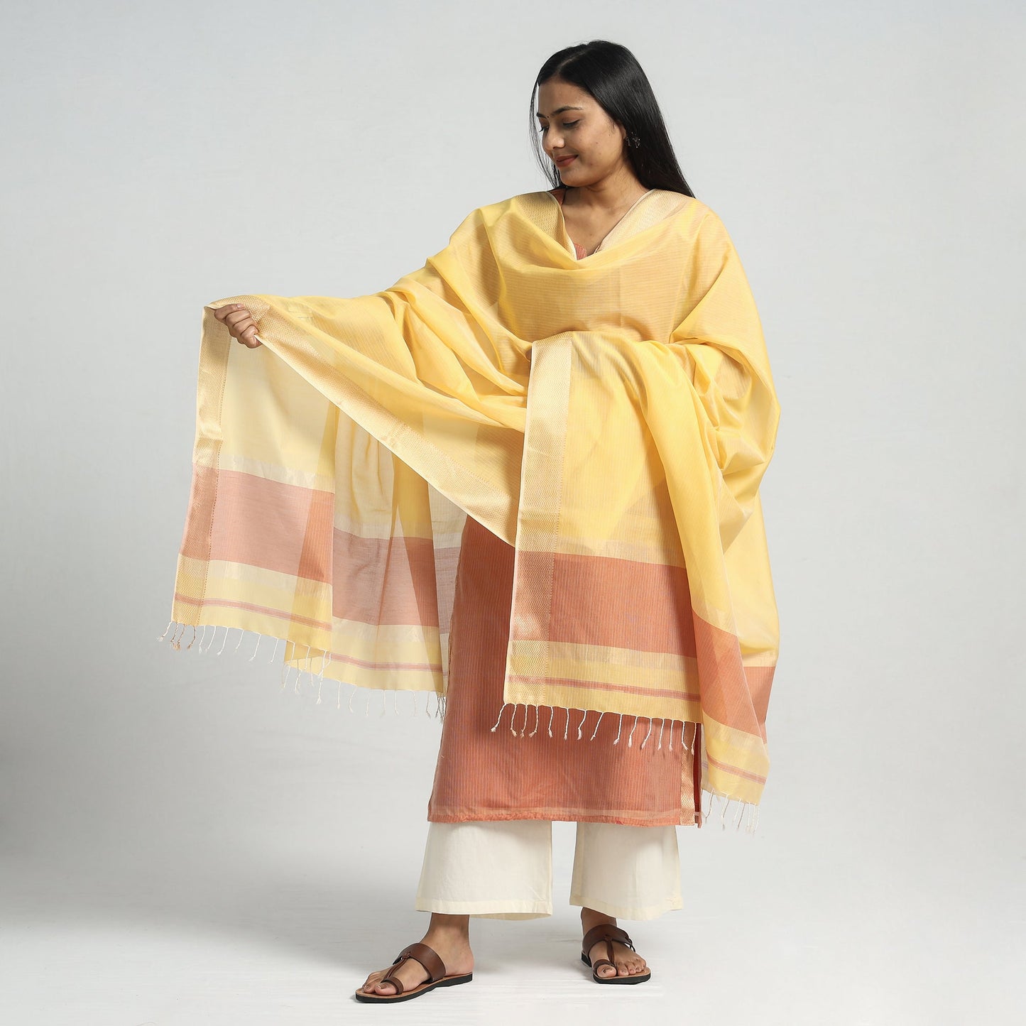 Traditional Maheshwari Handloom Silk Cotton Checks Kurta with Dupatta Set