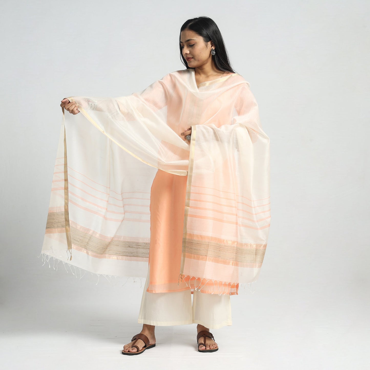 Traditional Maheshwari Handloom Silk Cotton Kurta with Dupatta Set