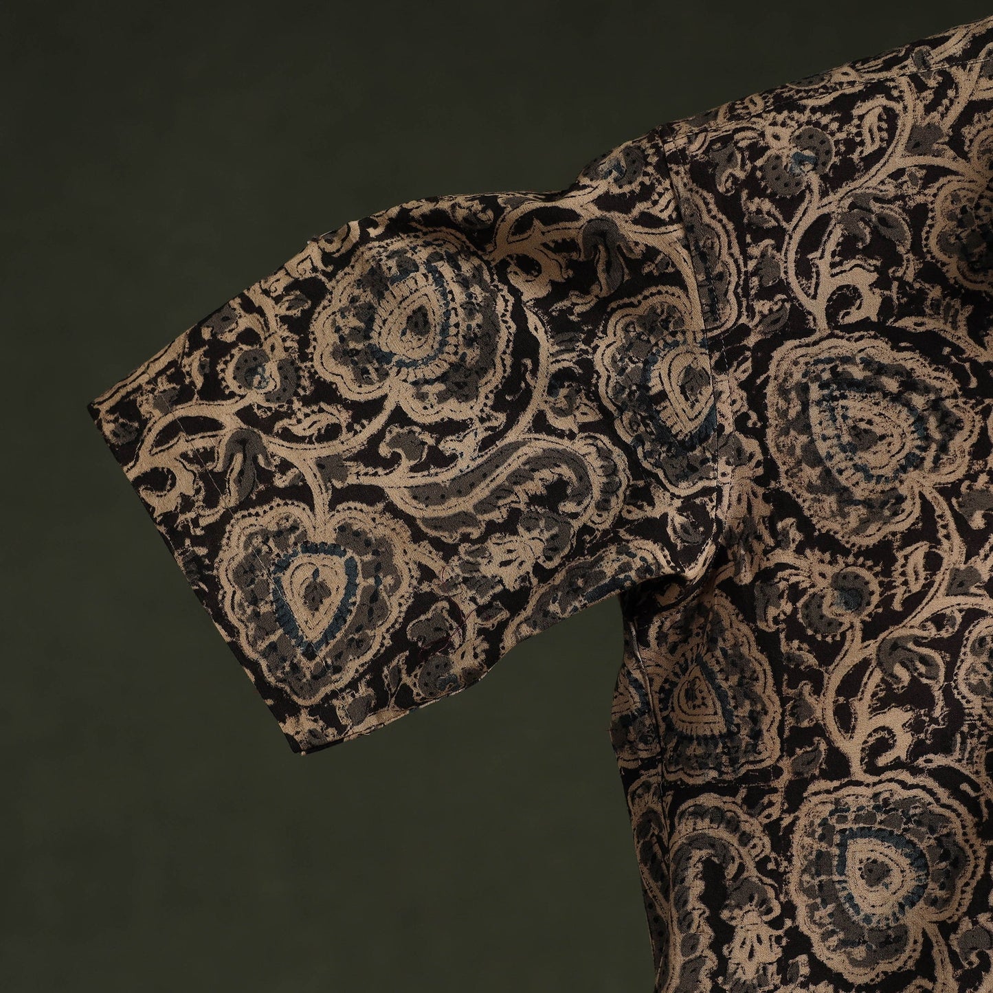 Pedana hand block print natural dyed cotton half sleeve men