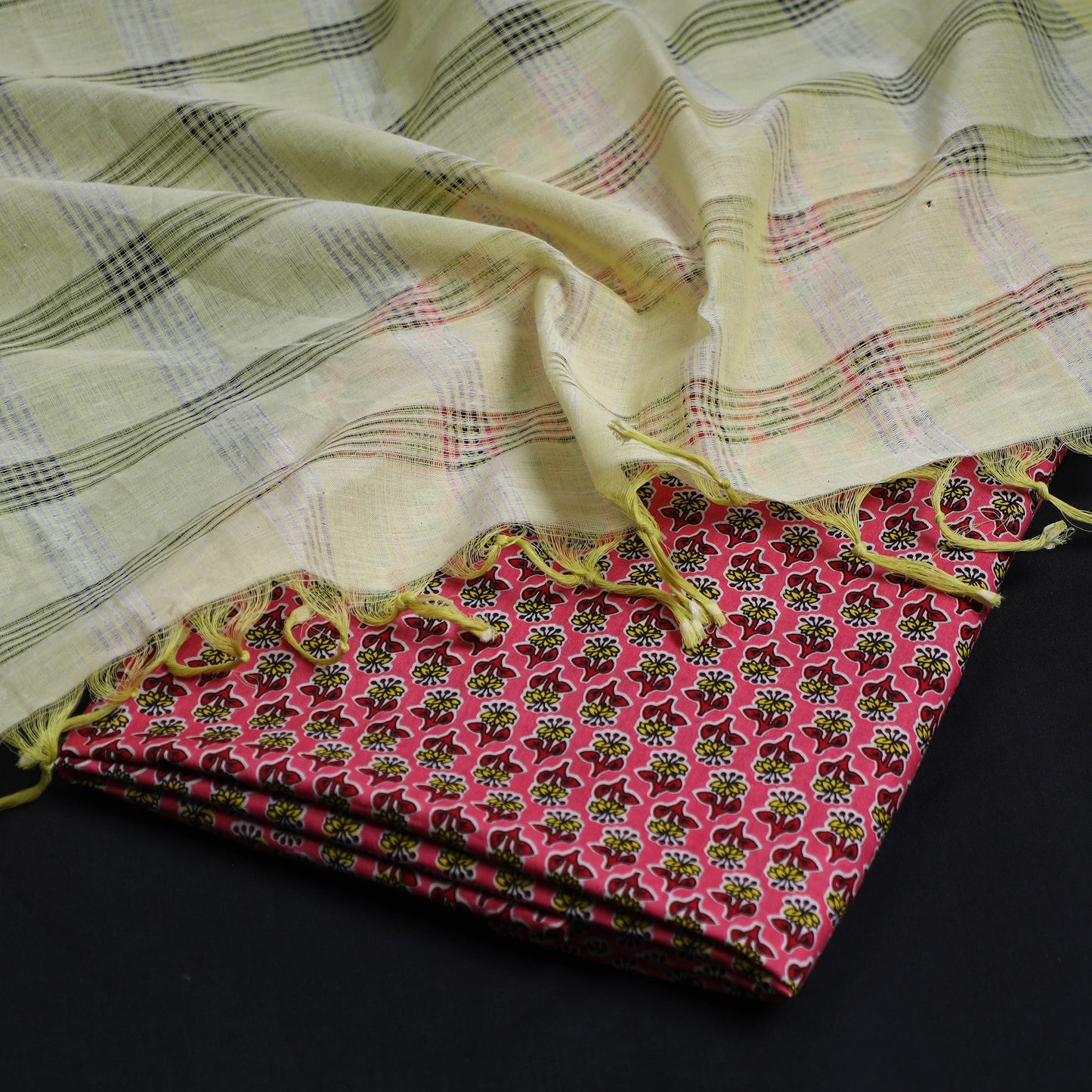 2pc Sanganeri Block Printed Cotton Kurta with Mangalagiri Dupatta 08 Online at iTokri.com