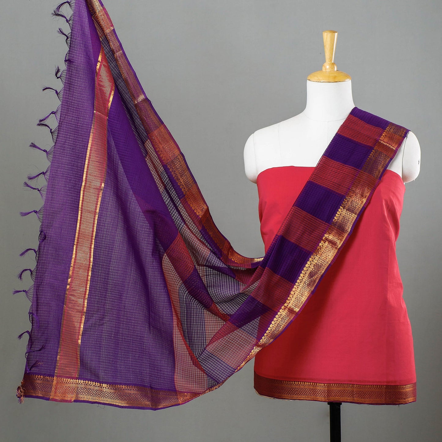 Buy 3pc Mangalagiri Handloom Cotton Suit Material Set with Zari Border Online at iTokri.com