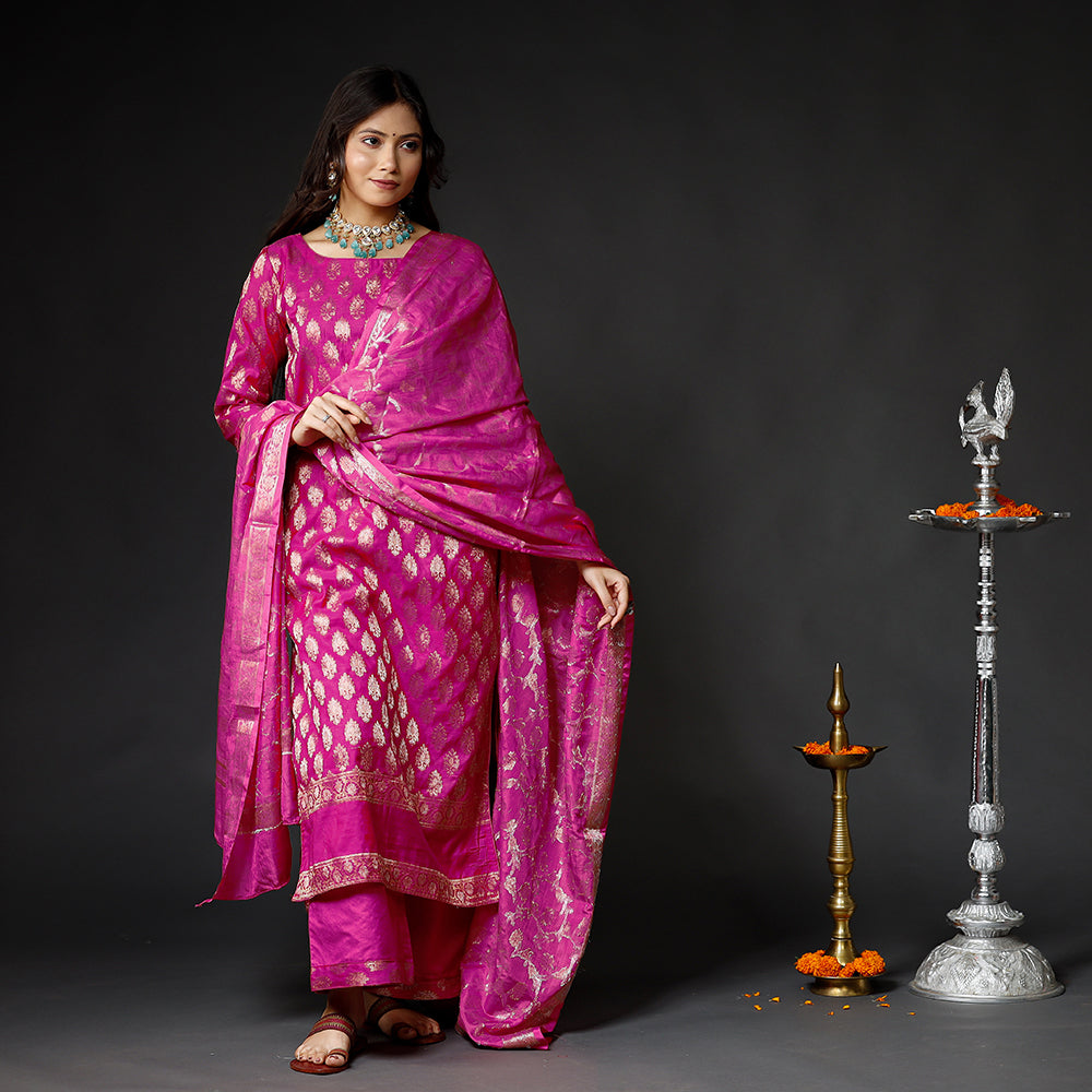 Pink - banarasi silk zari work kurta with palazzo & dupatta