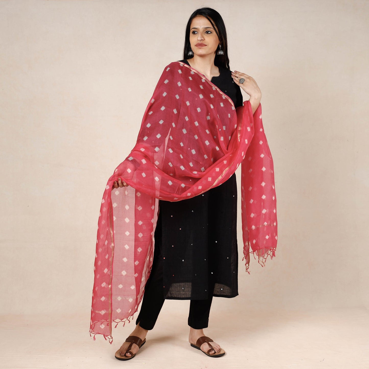 Bandhani Tie-Dye Kota Doria Silk Dupatta with Tassels Online at iTokri.com