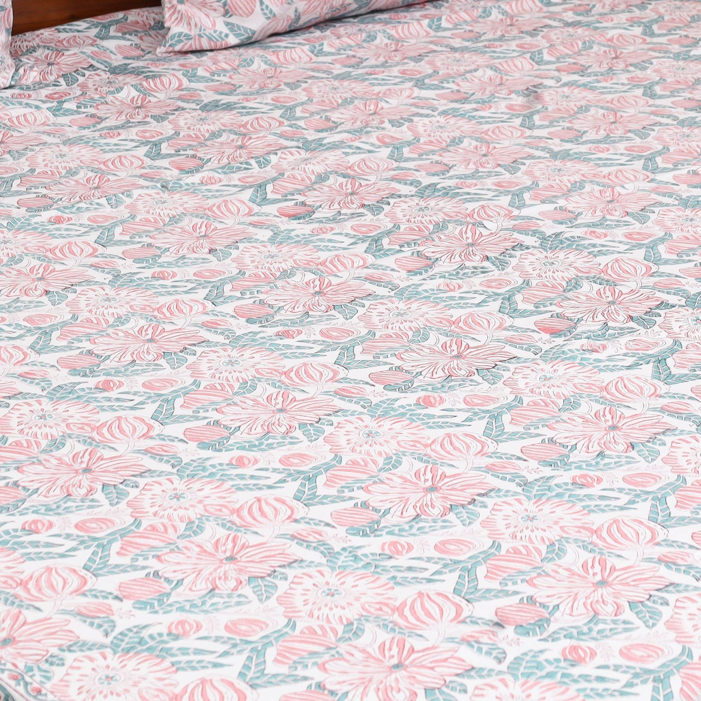 Cotton double sanganeri bed sheet set (108 x 90 in) 03