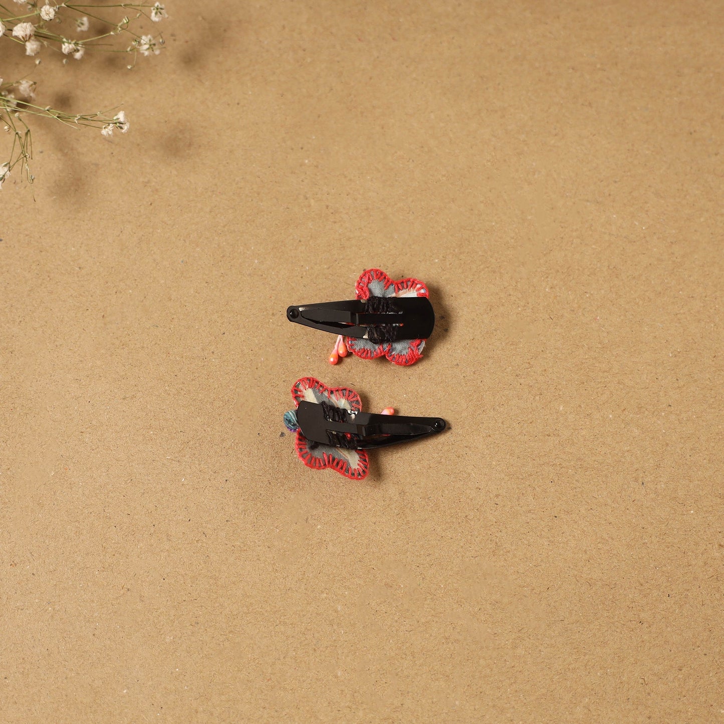 Fab artwork tik-tak hair clip for kids (set of 2) 01