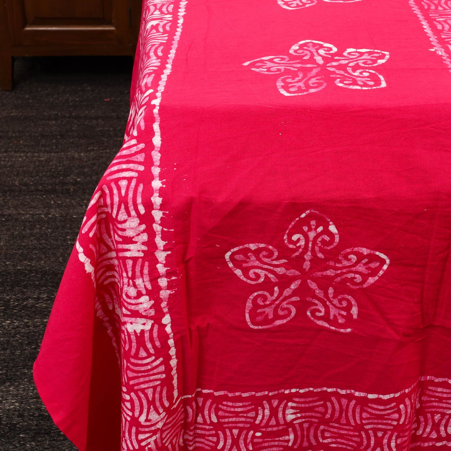 Buy Pink Cotton Double Hand Batik Print Bed Sheet Set