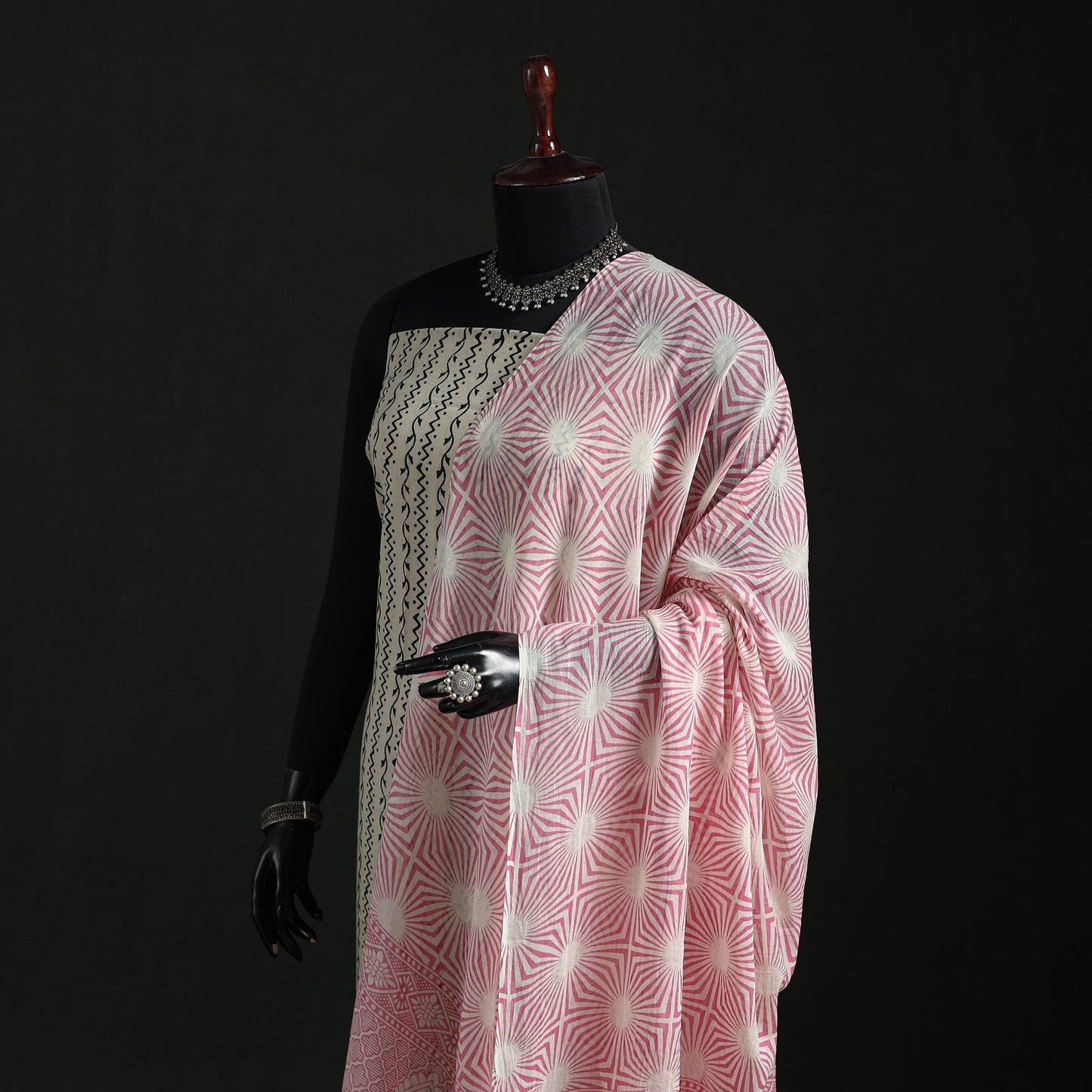 Cotton jaipur printed dupatta 19 - handcrafted