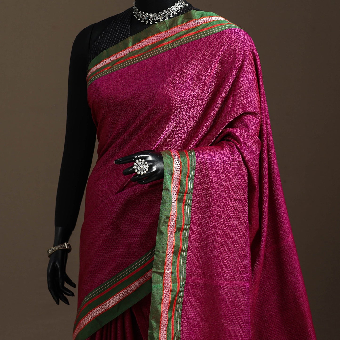 Cotton khun saree with chikki paras border 10 - handcrafted