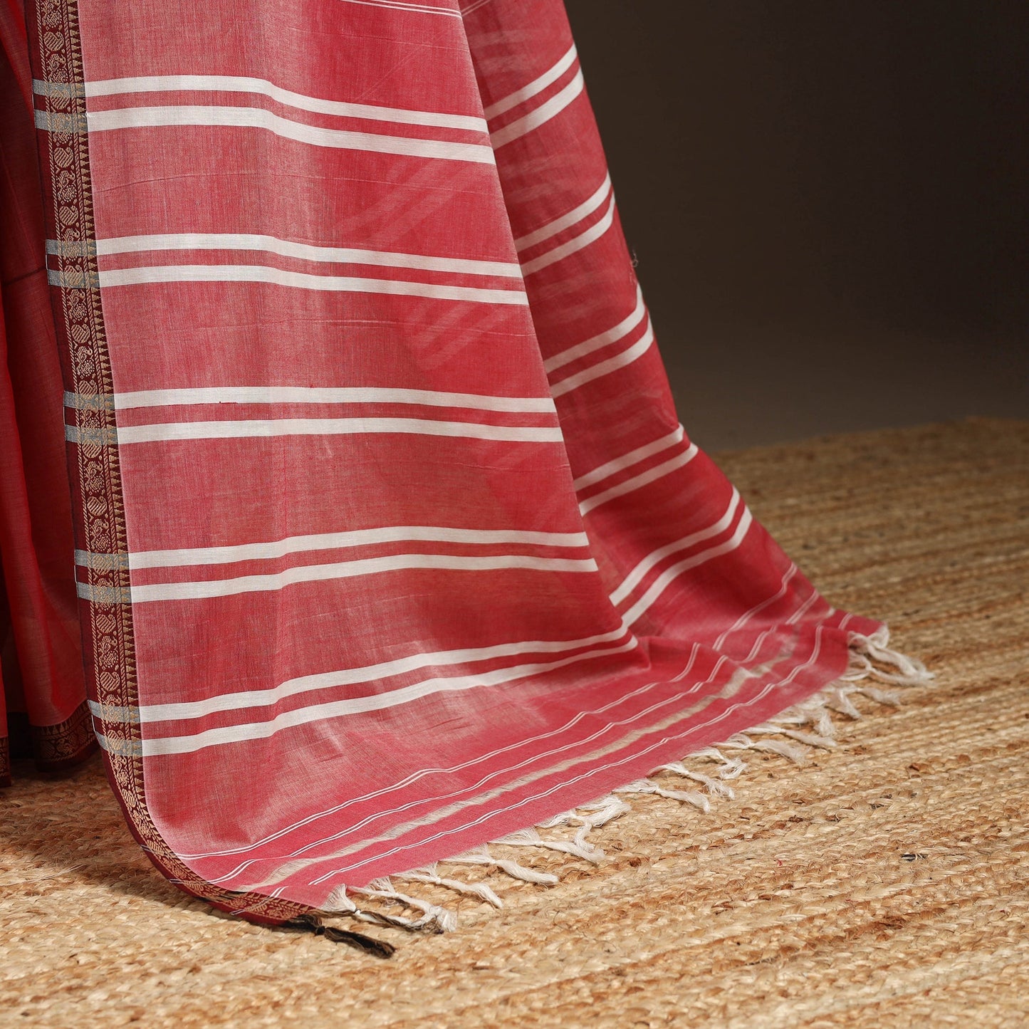 Dharwad cotton saree with border 40 - handcrafted
