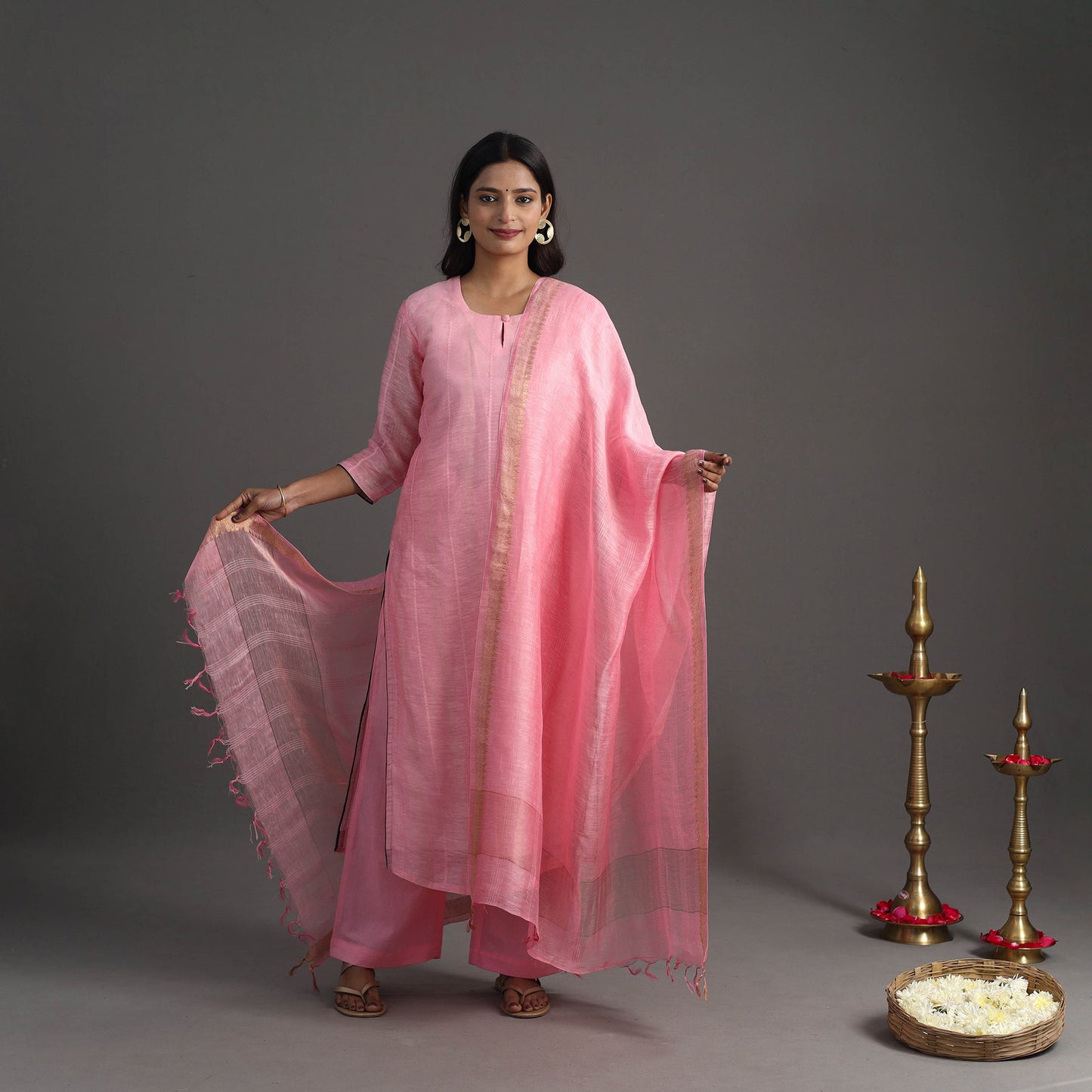 Pink Elegant Linen Silk Handloom Plain Kurta Set