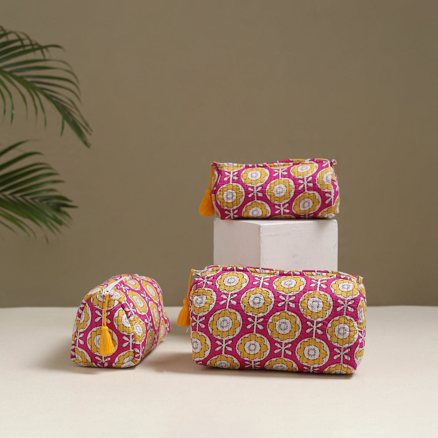 Floral hand block print quilted toiletry bags (set of 3) 06