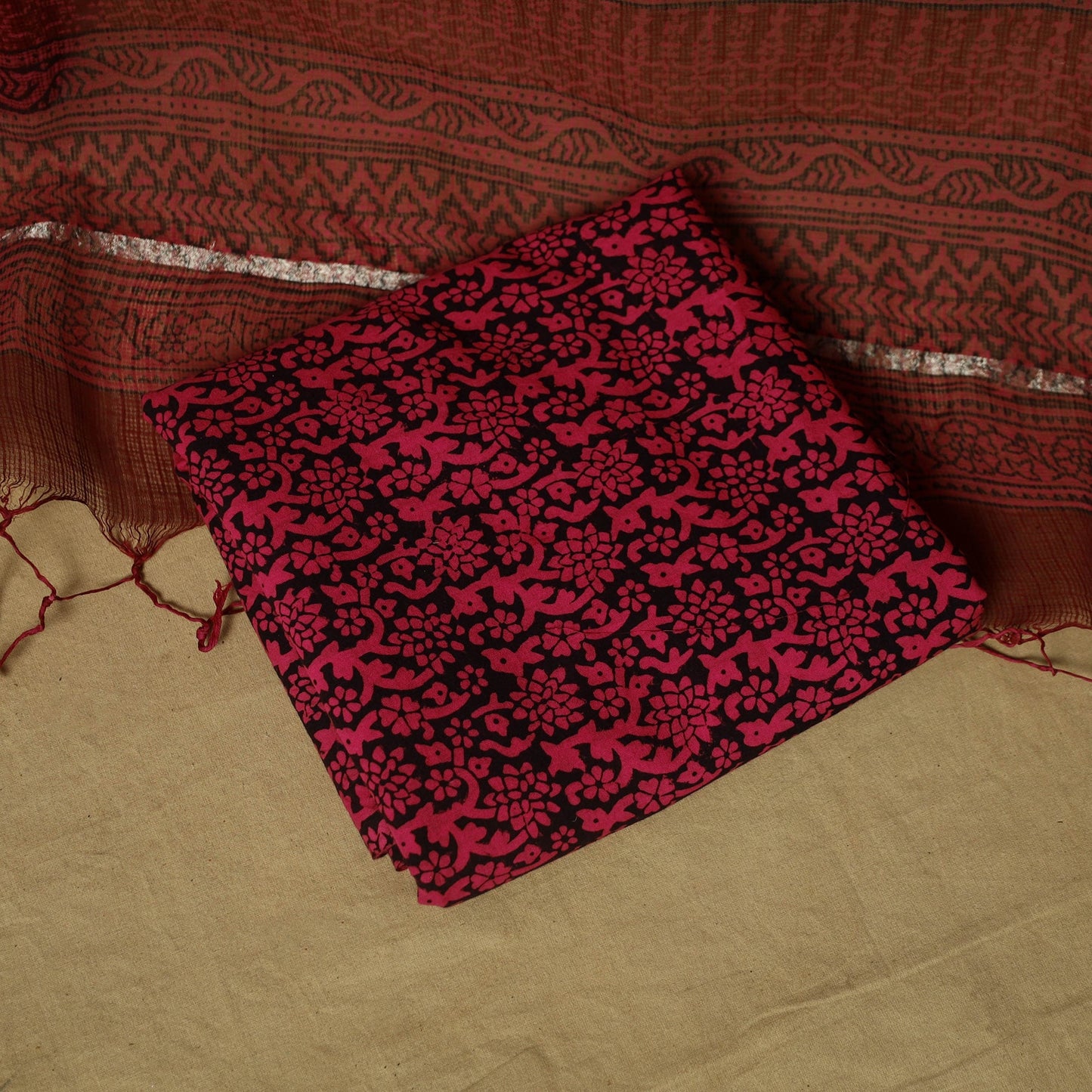 Hand block bagh print cotton 3pc unstitched dress material
