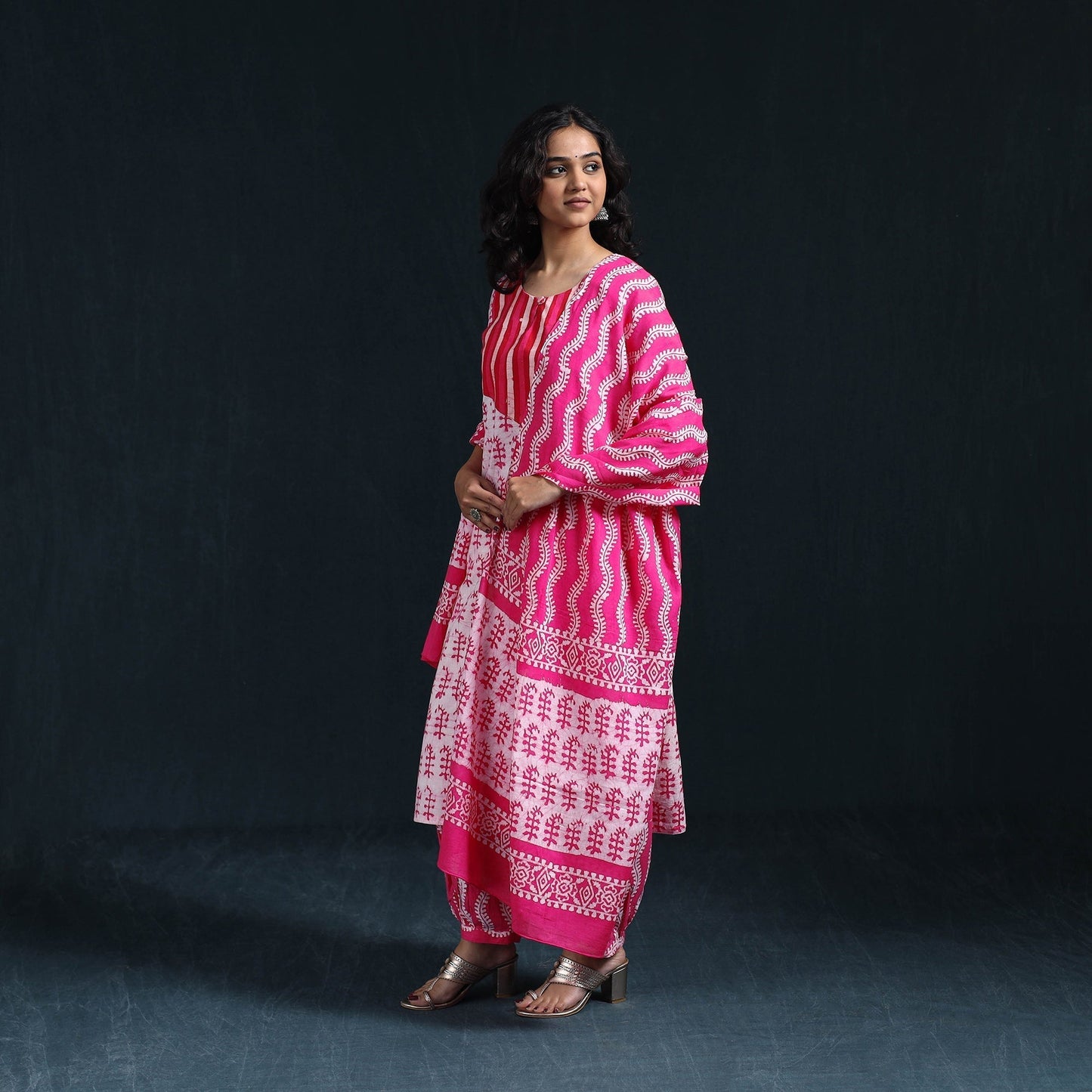 Hand batik cotton suit set with dupatta for women 18