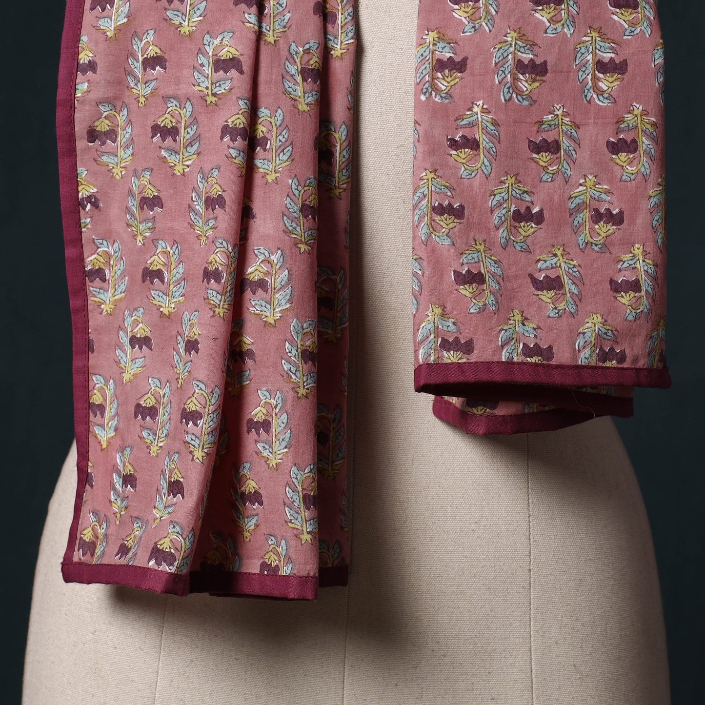 Hand block print cotton sanganeri stole 01 - handcrafted