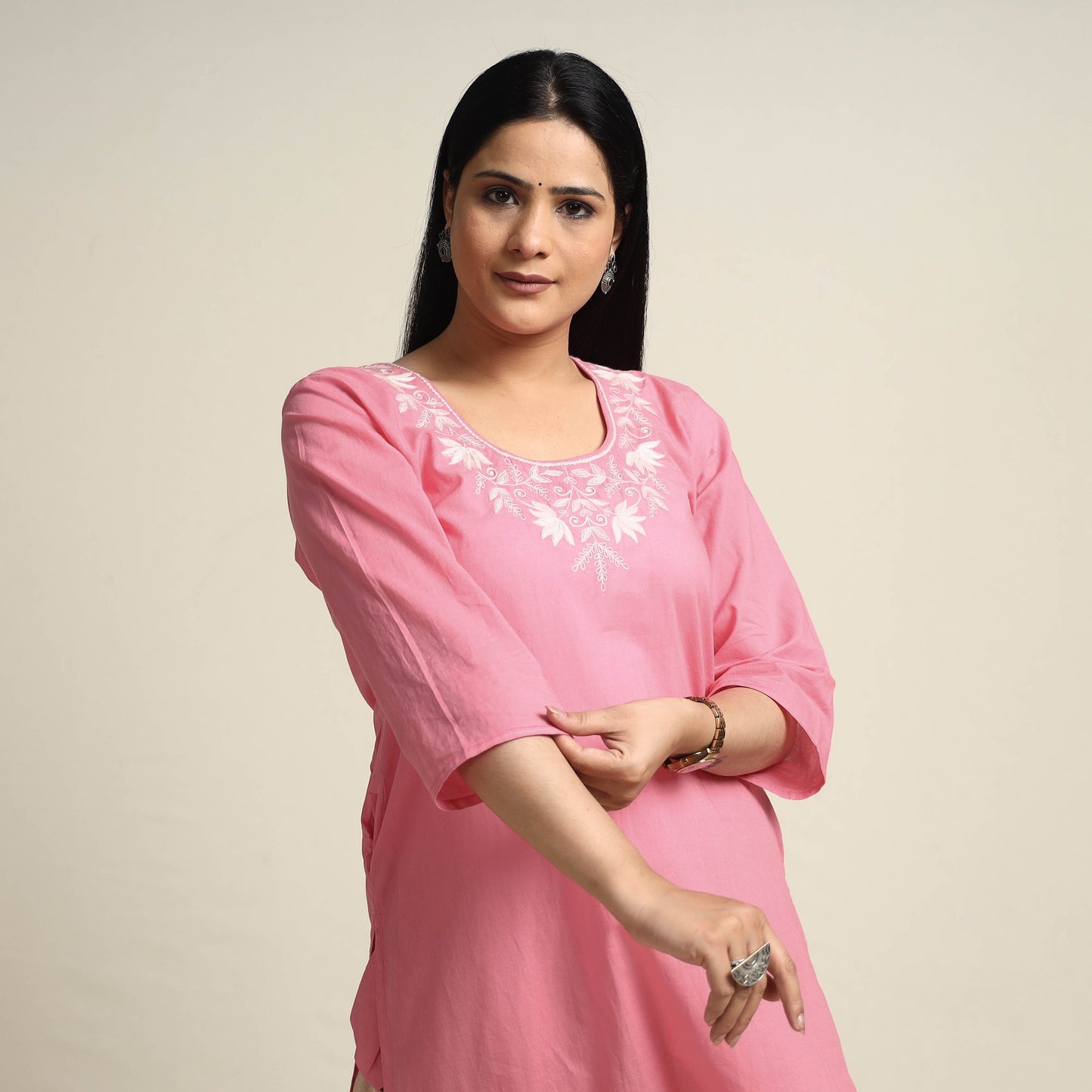 Plain Dyed Hand Embroidery Cotton Long Kurta