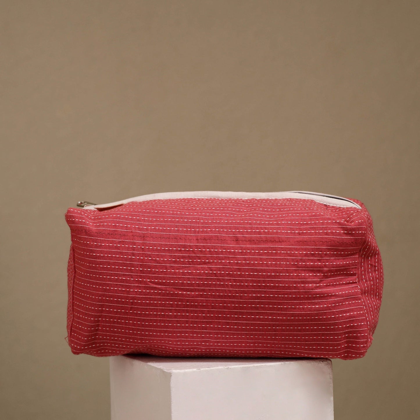 Handcrafted fabric toiletry bags (set of 3) 05