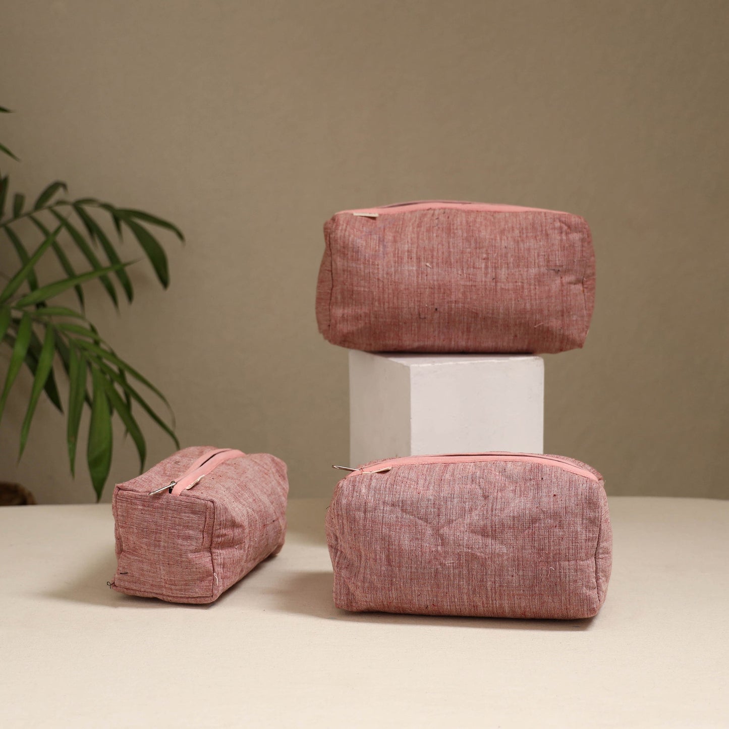 Handcrafted fabric toiletry bags (set of 3) 15