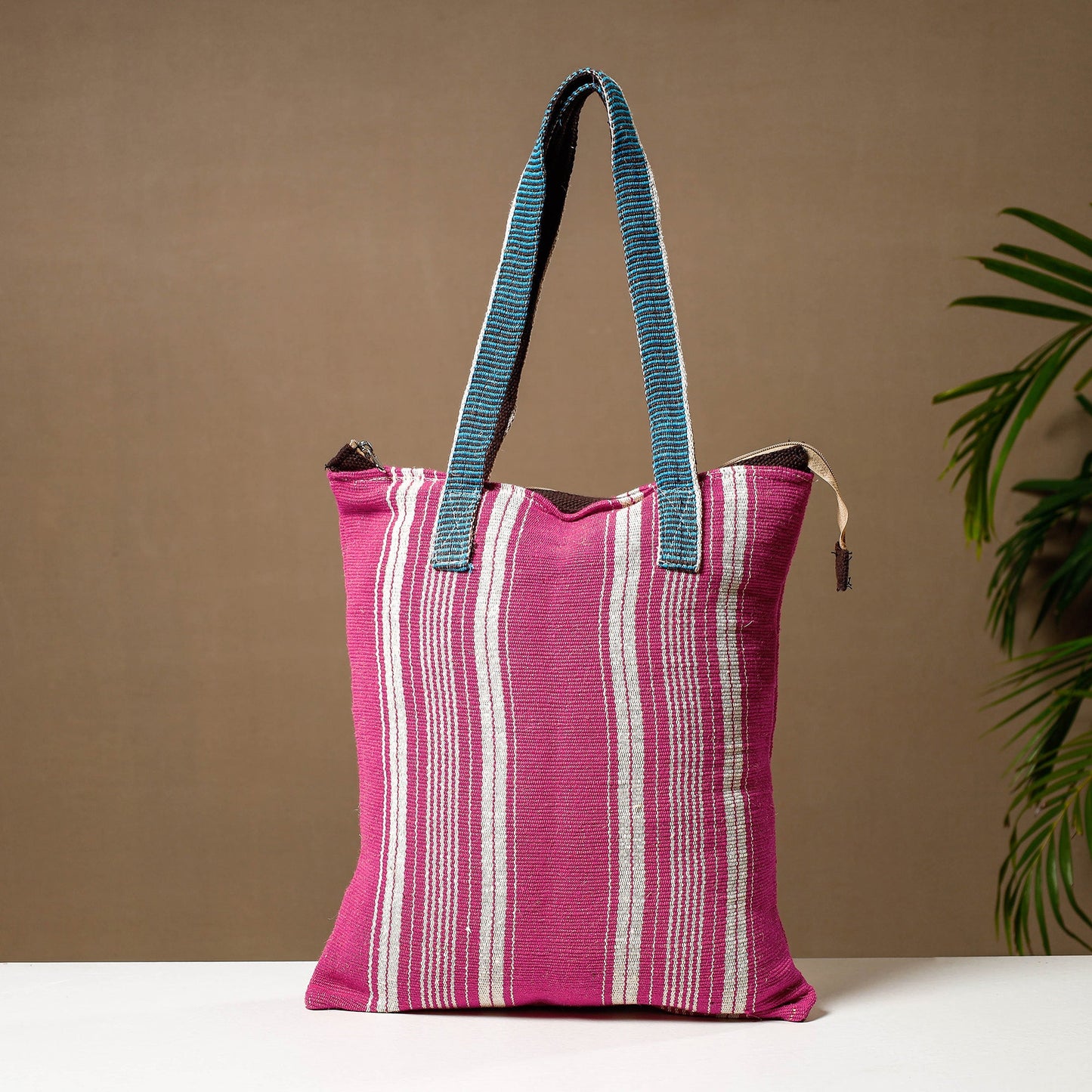 jute shoulder bag
