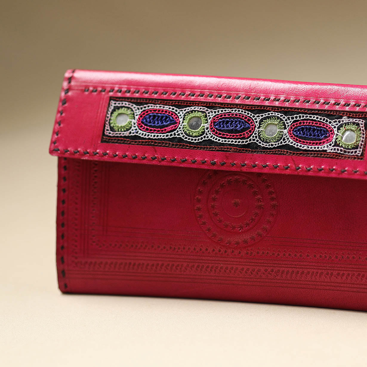 Pink Handcrafted Kutch Jat Embroidery Leather Wallet